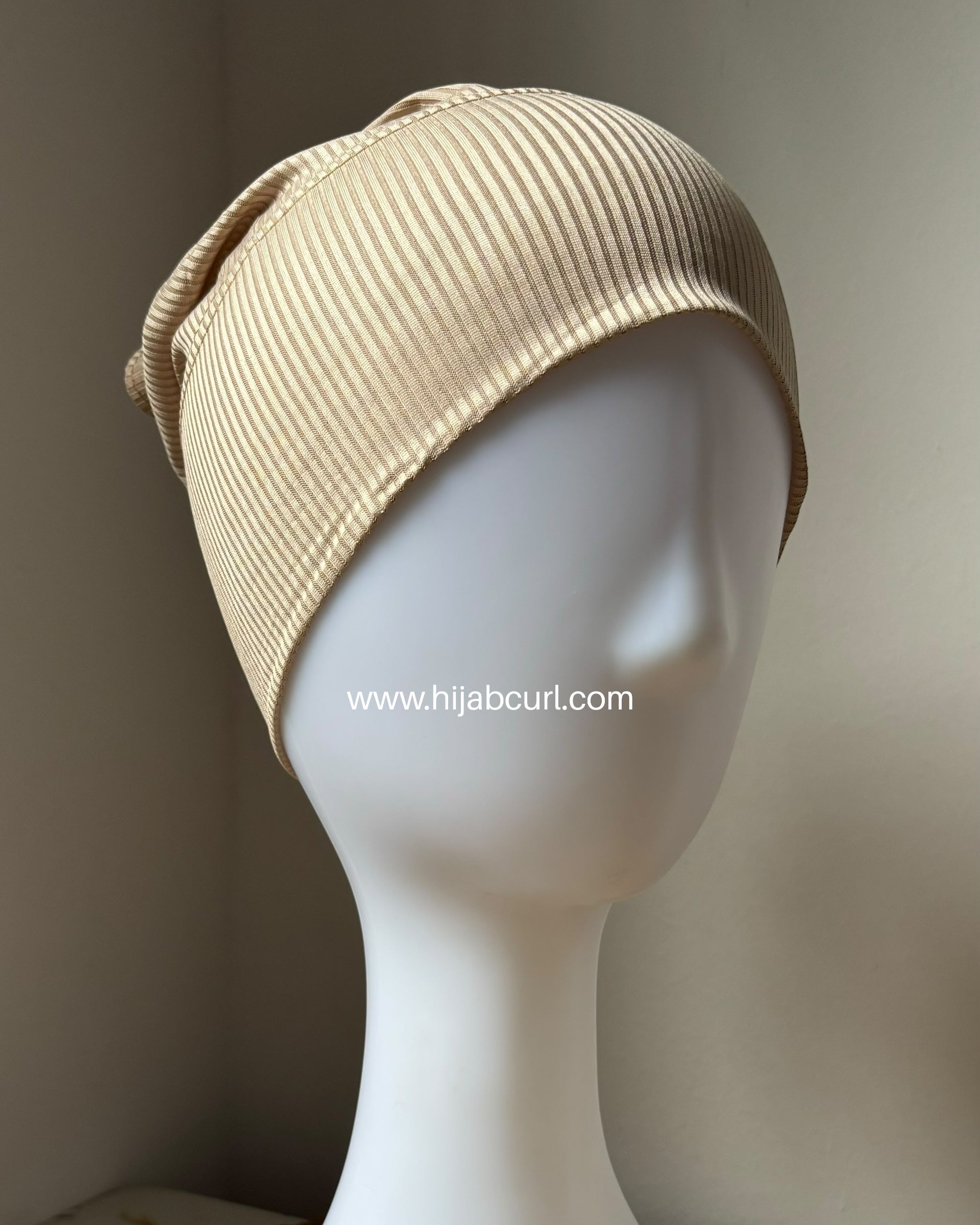 Ribbed jersey hijab cap