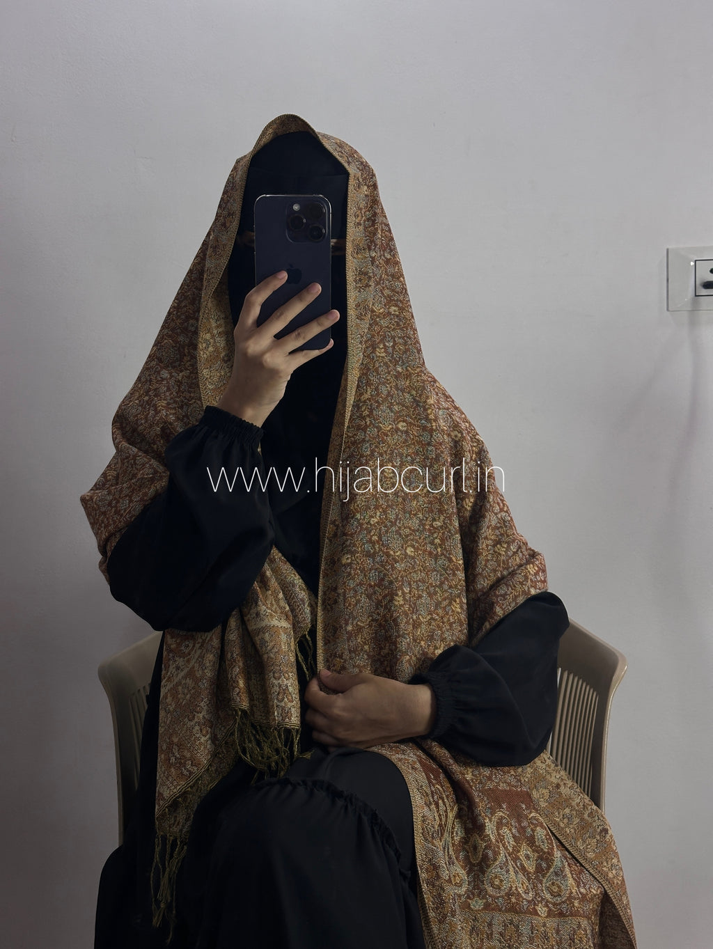 Luxury pashmina shawl