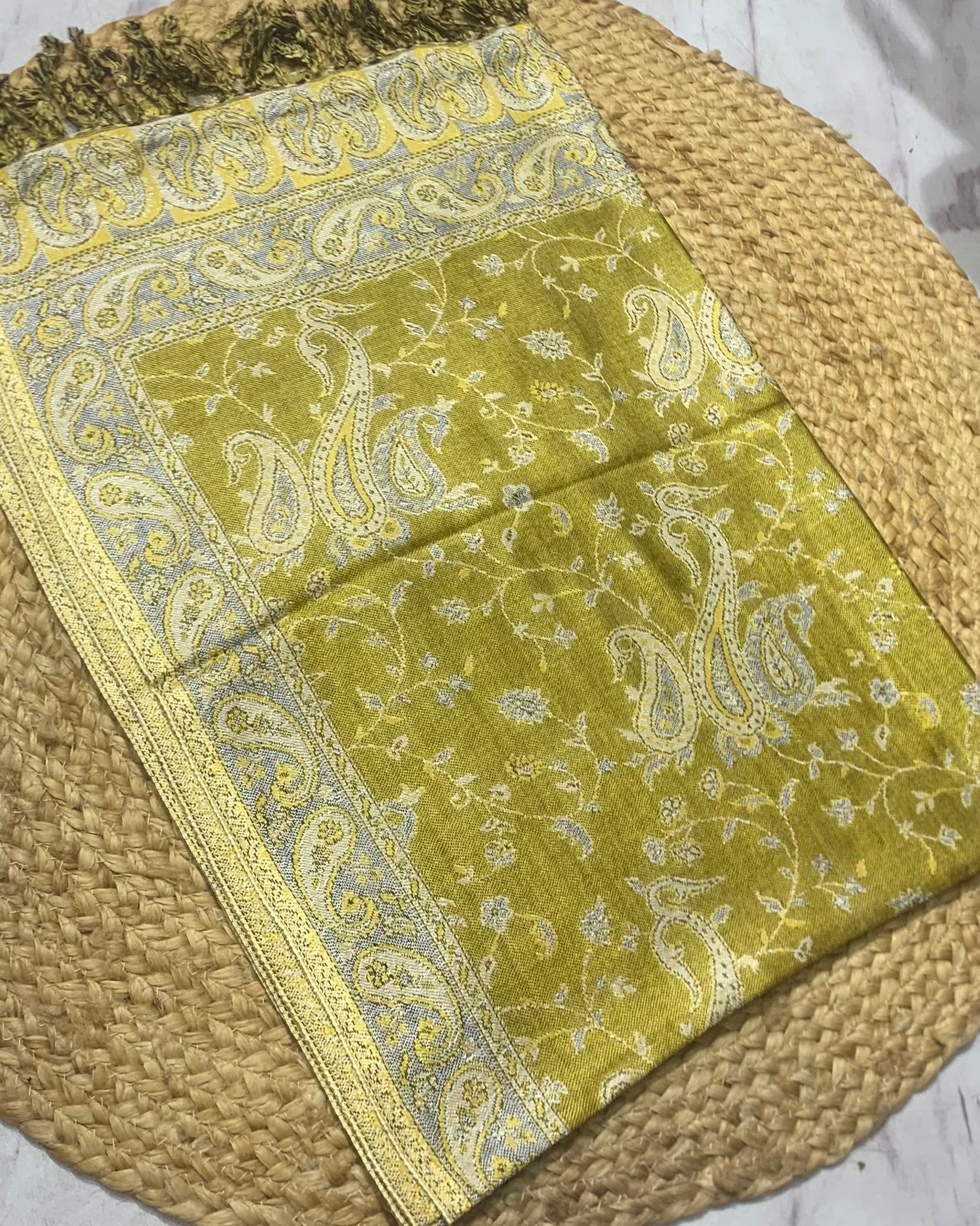 Luxury pashmina shawl