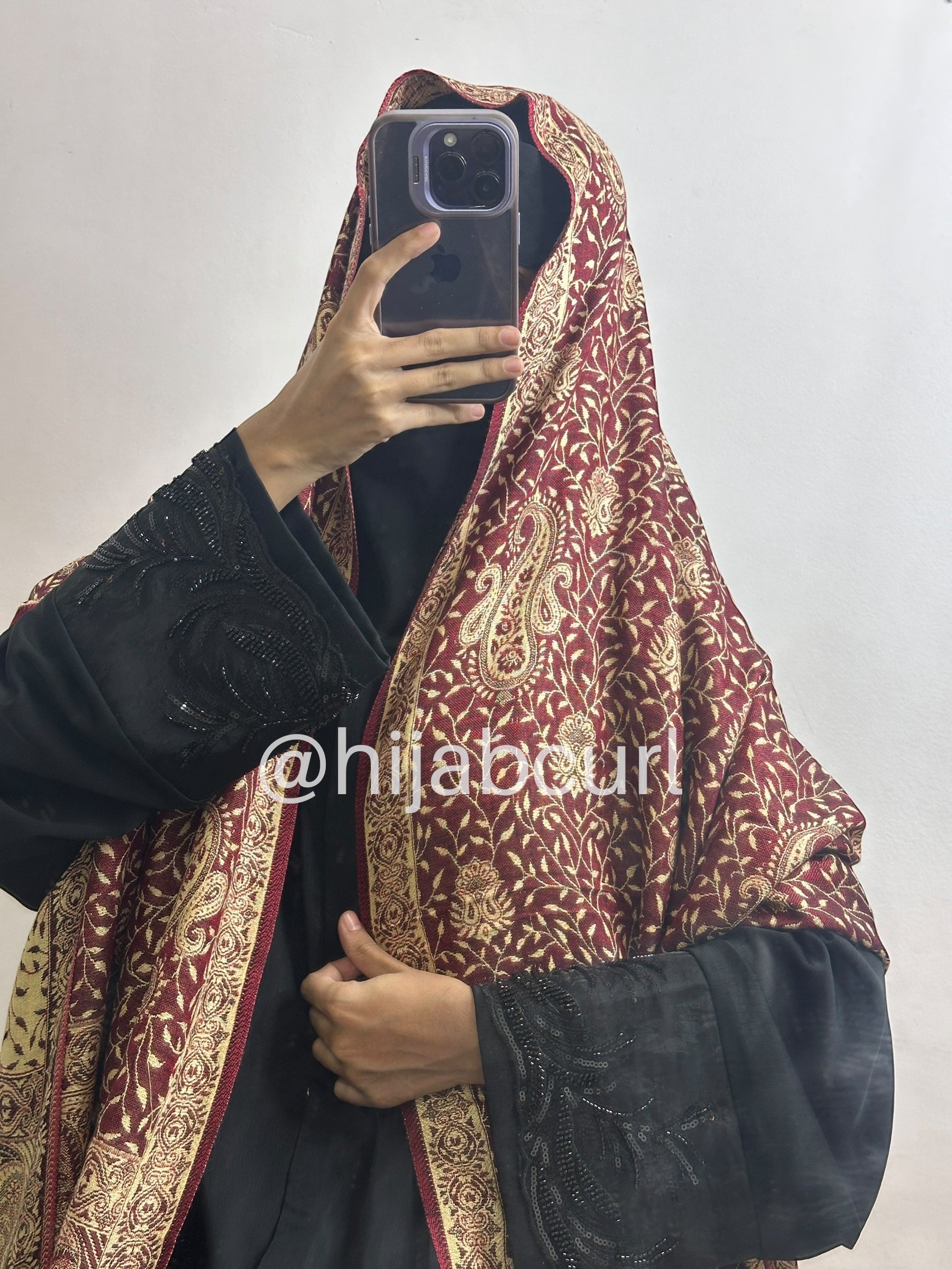 Luxury pashmina shawl
