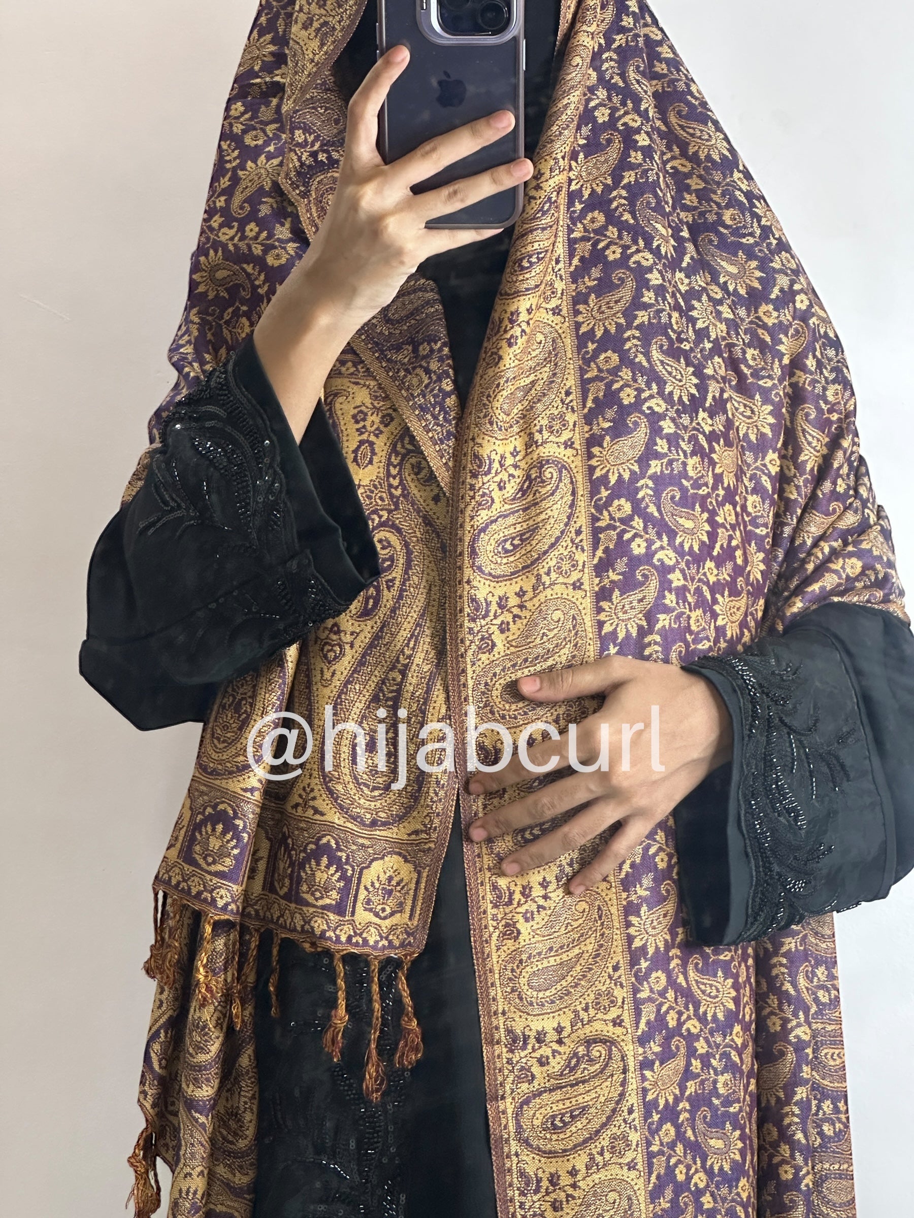 Luxury pashmina shawl