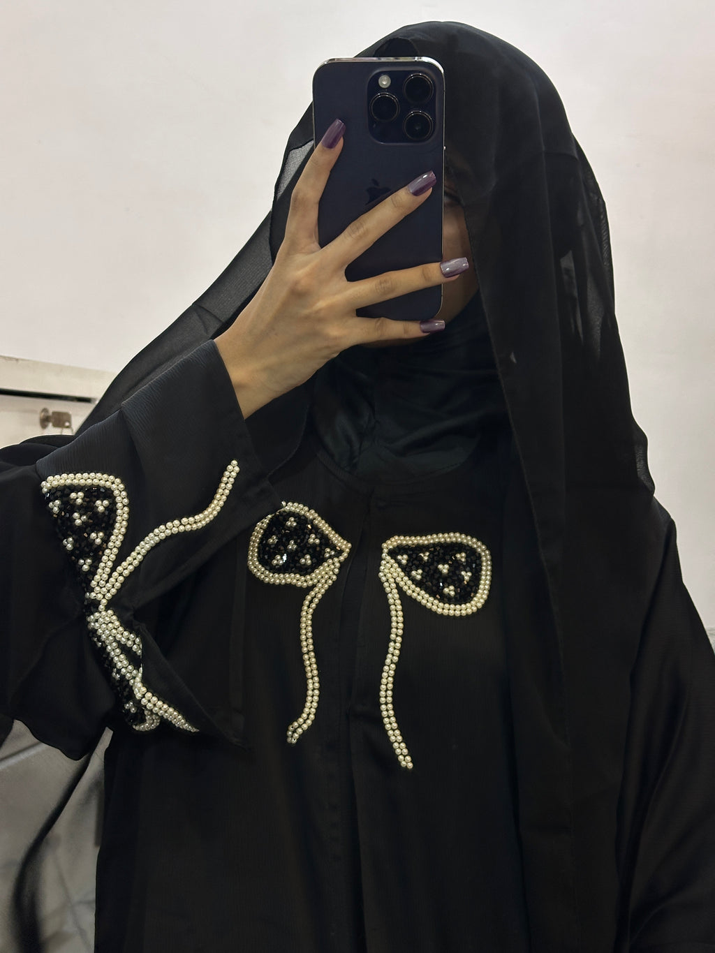Luxurious Bow Abaya - Perfect For Party Wear