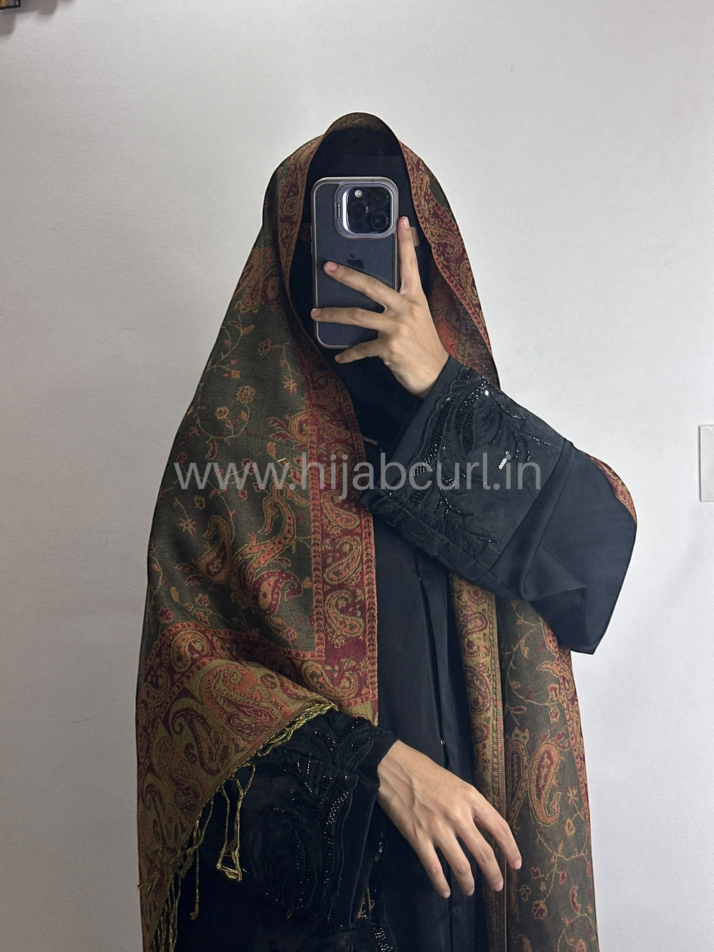 Luxury pashmina shawl