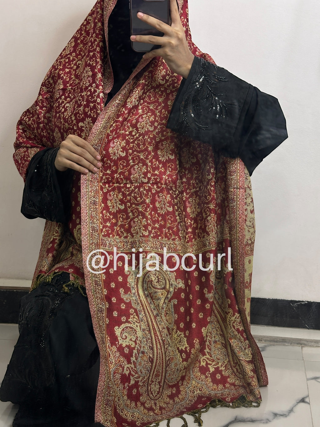 Luxury pashmina shawl