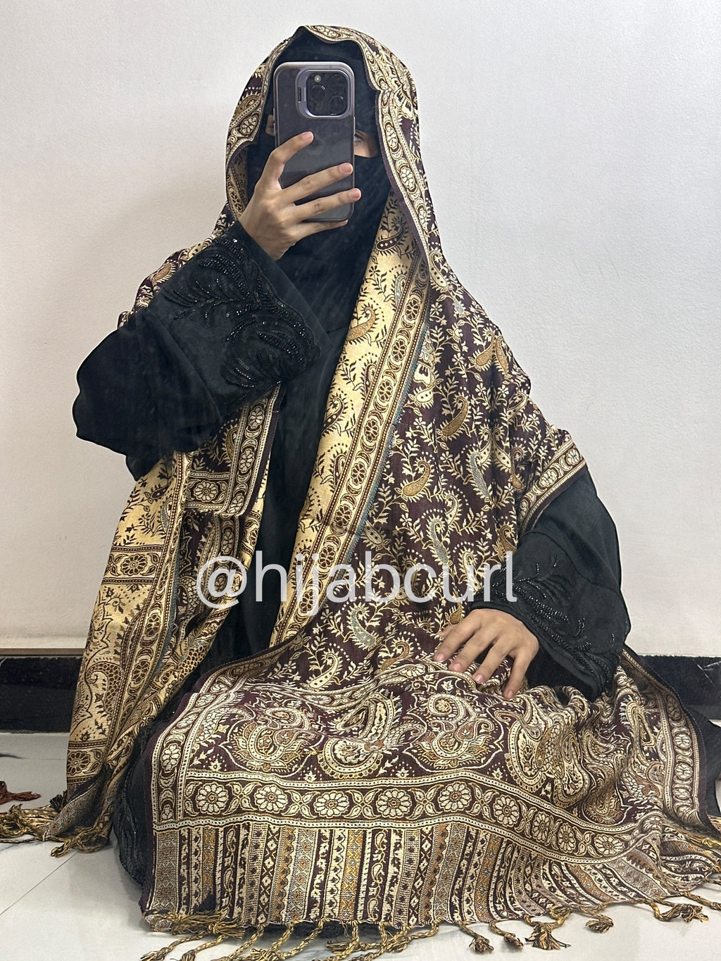 Luxury pashmina shawl