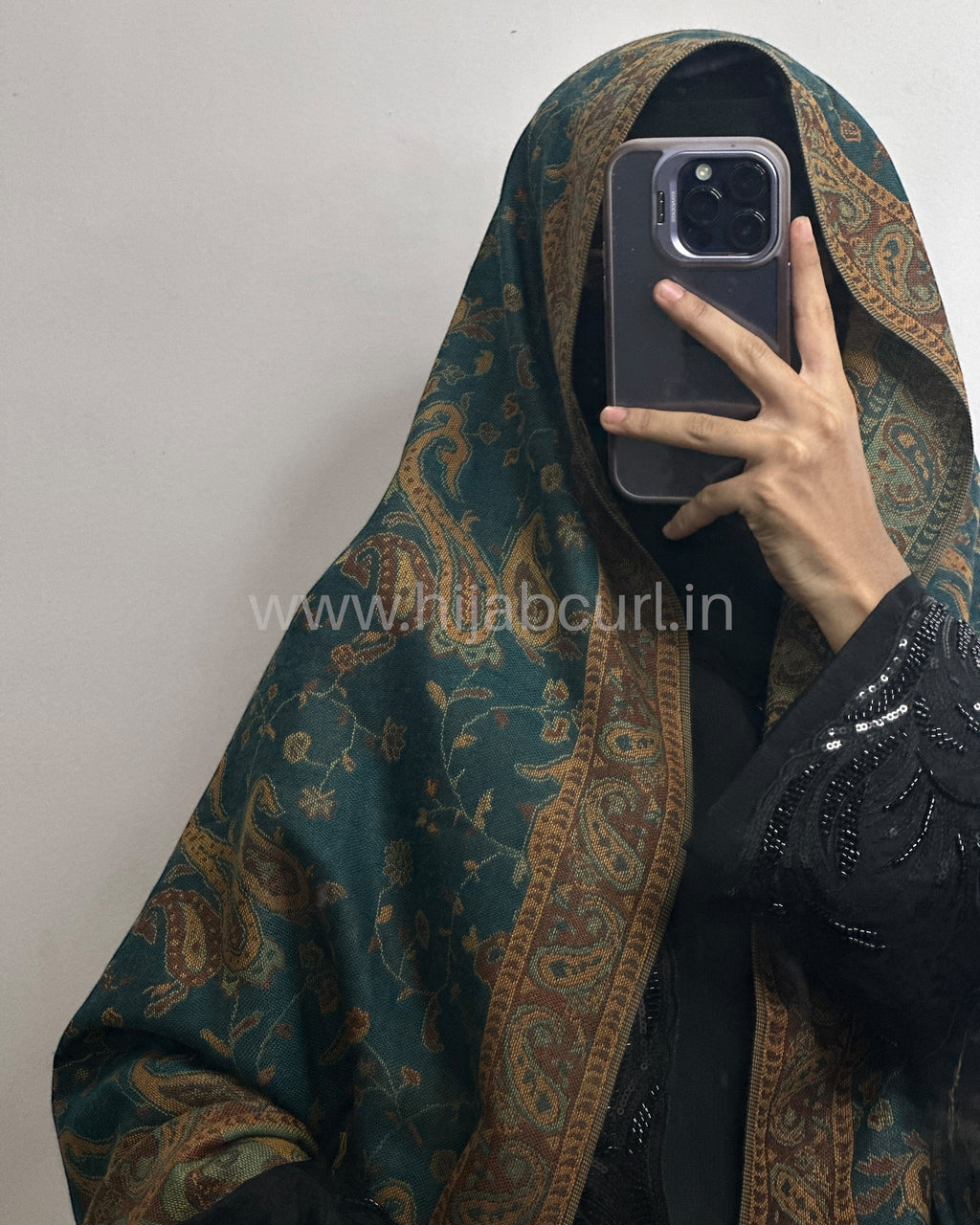 Luxury pashmina shawl