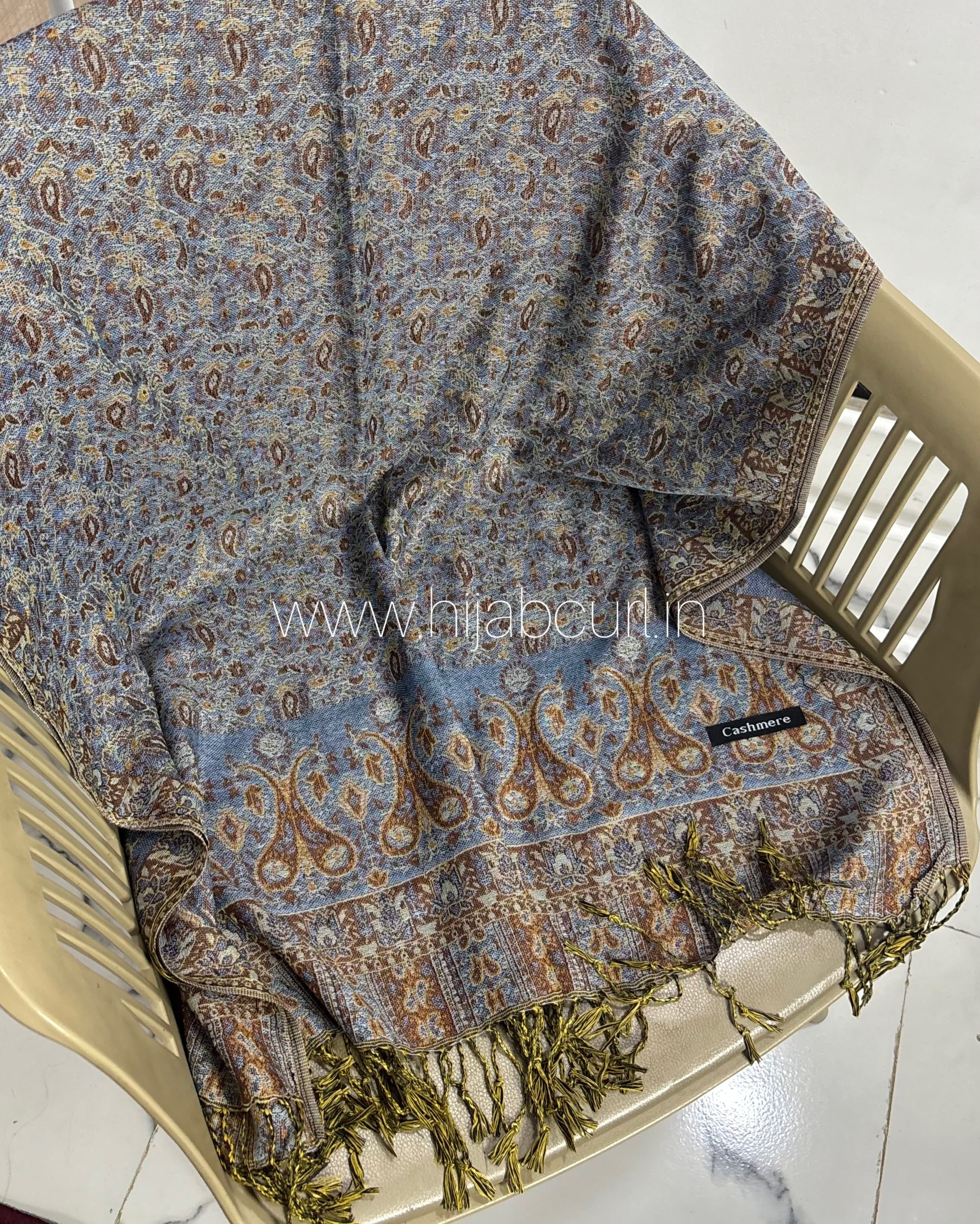 Luxury pashmina shawl