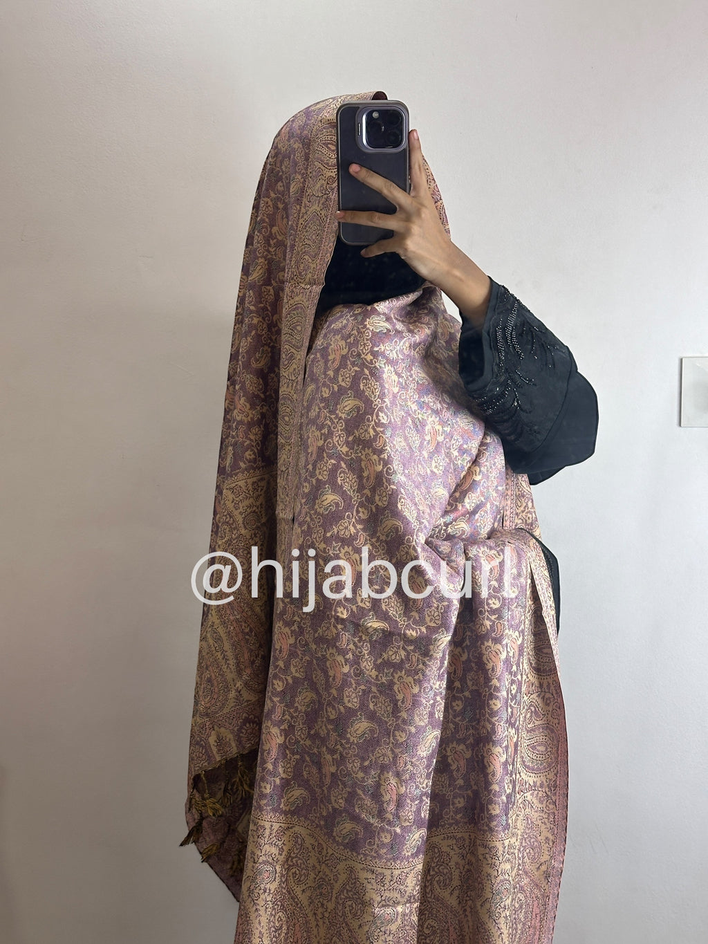 Luxury pashmina shawl