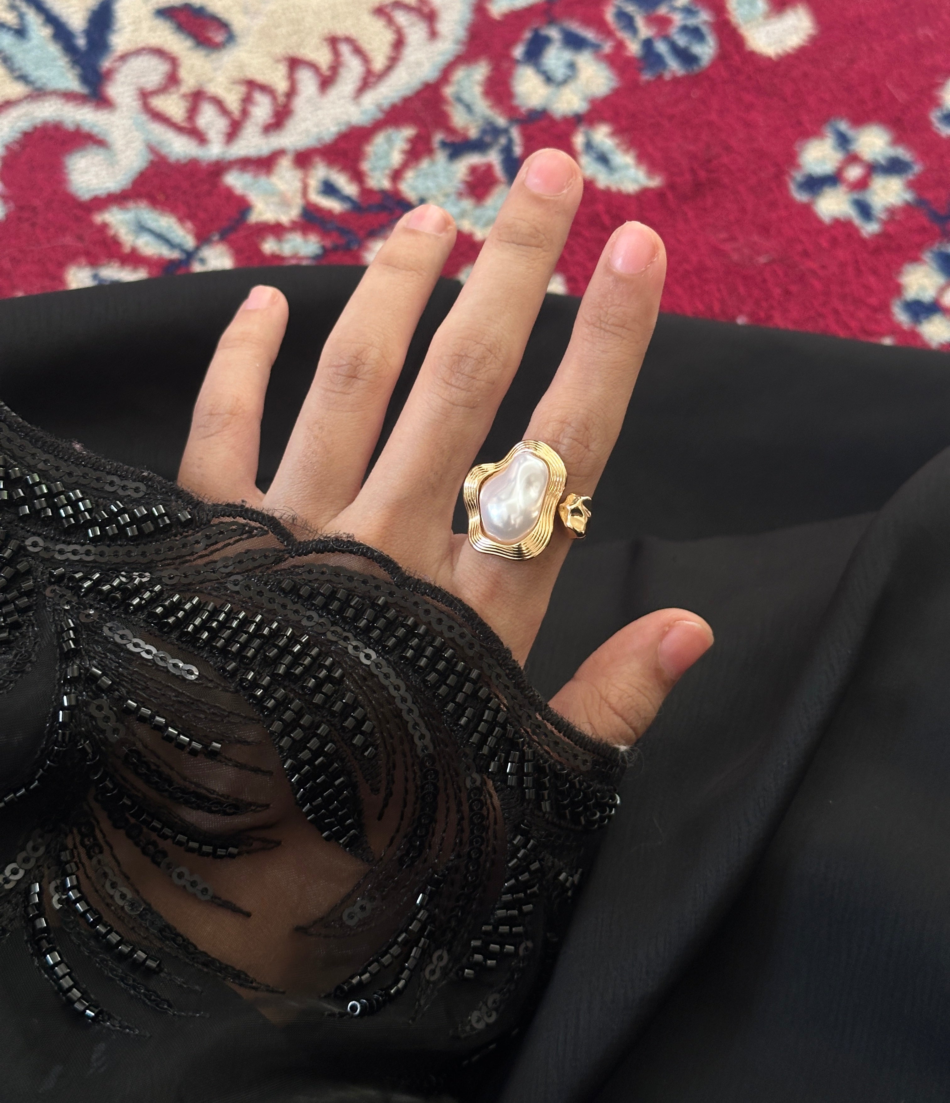 Big pearl ring