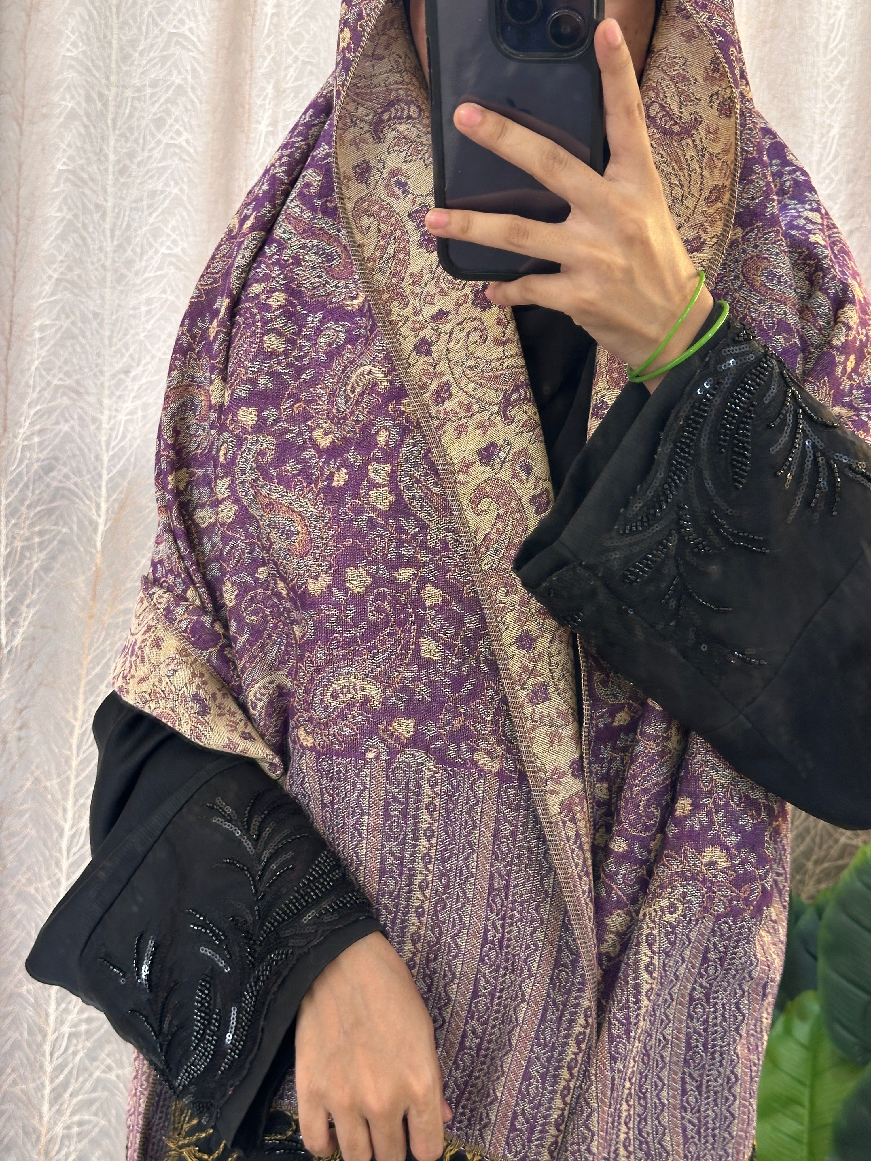 Luxury pashmina shawl