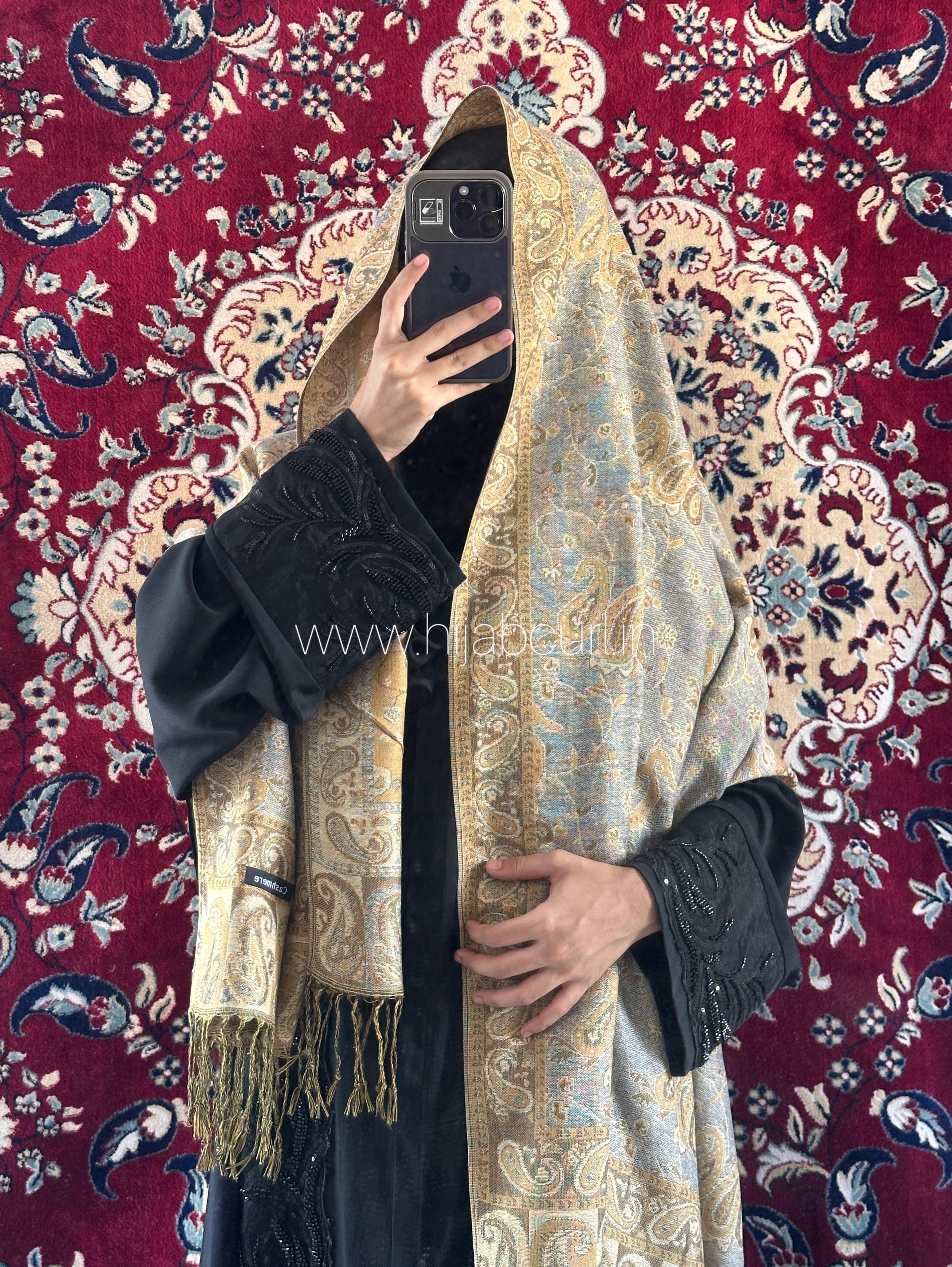 Luxury pashmina shawl