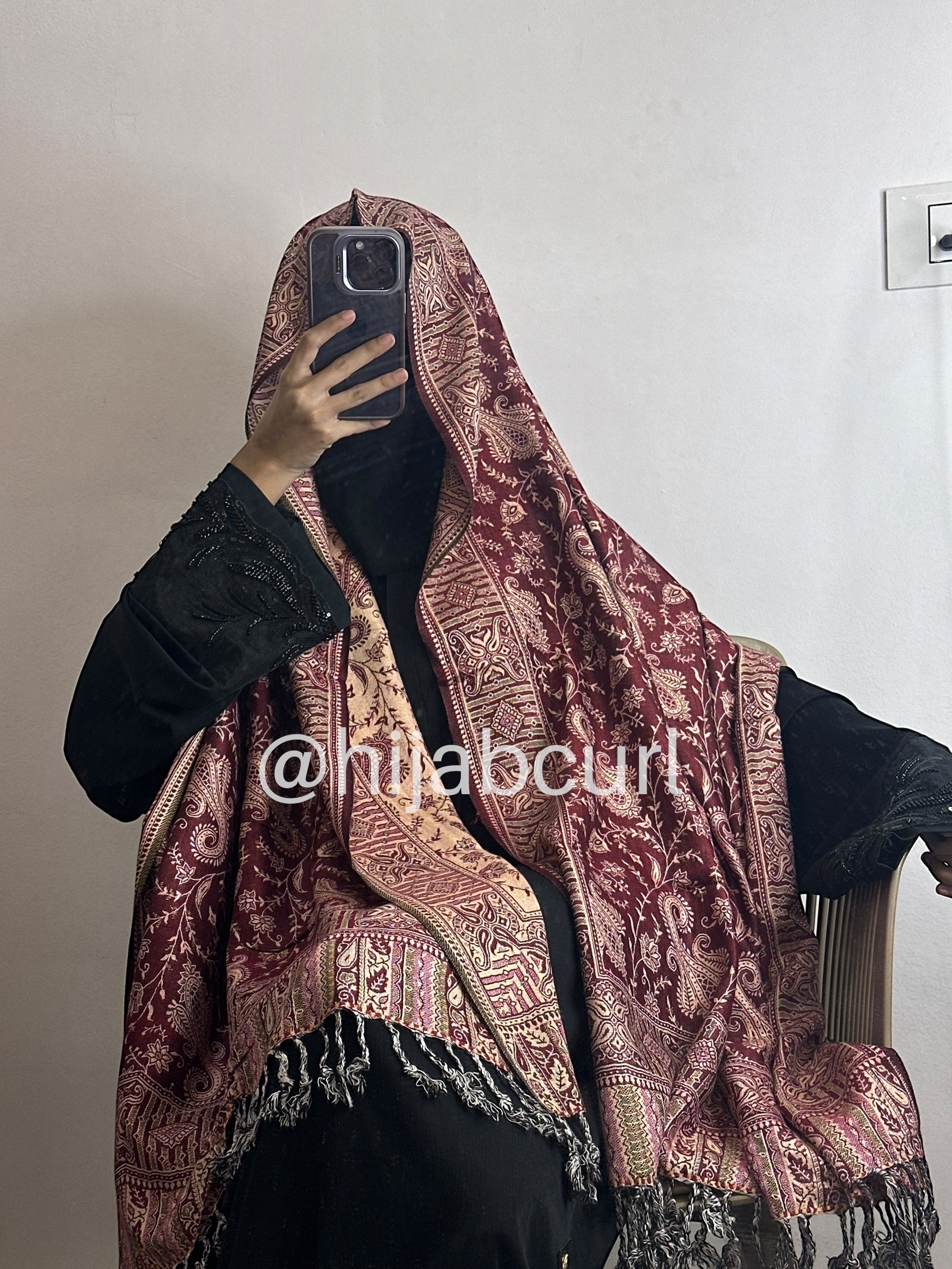 Luxury pashmina shawl