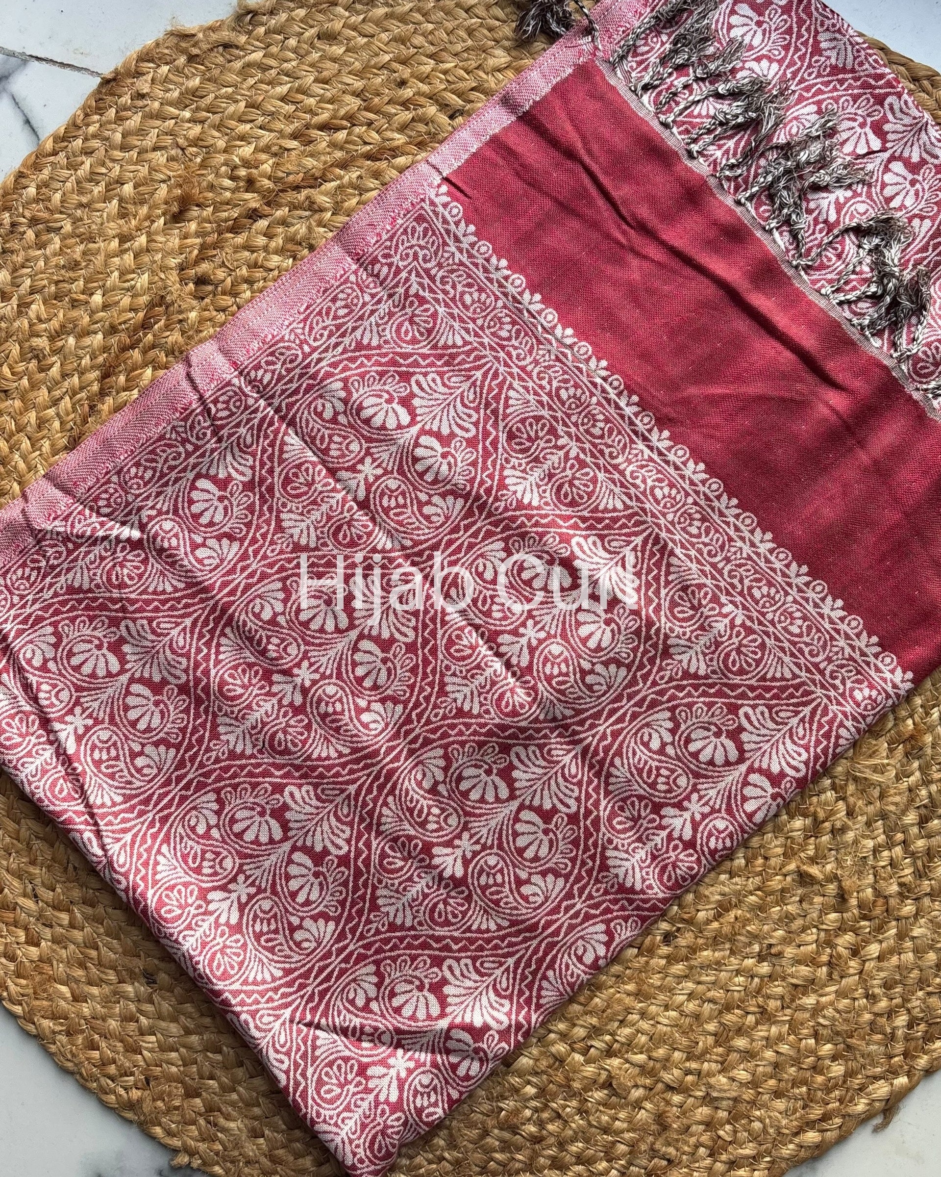 Luxury pashmina shawl