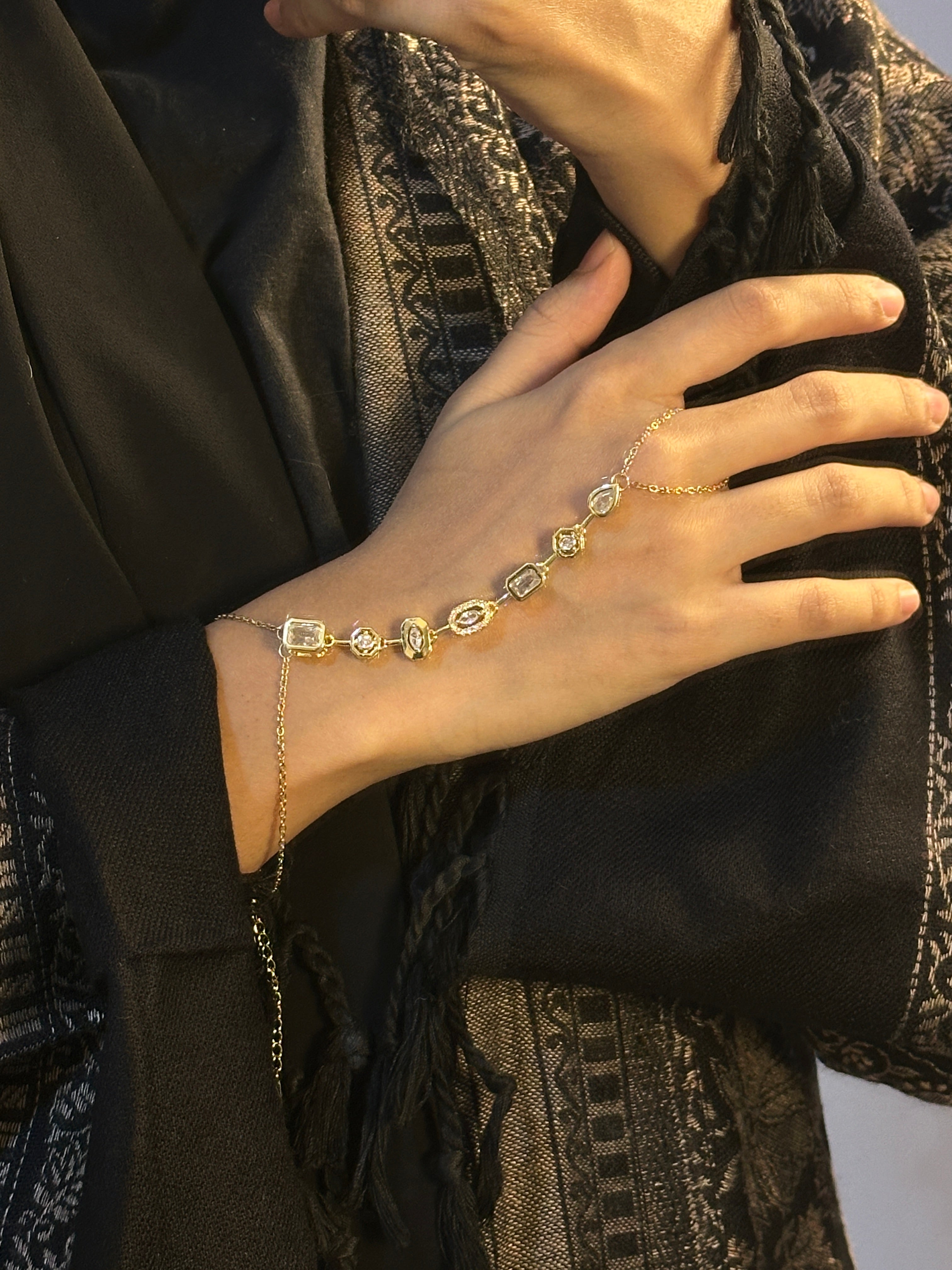 Anti tarnished hand chain