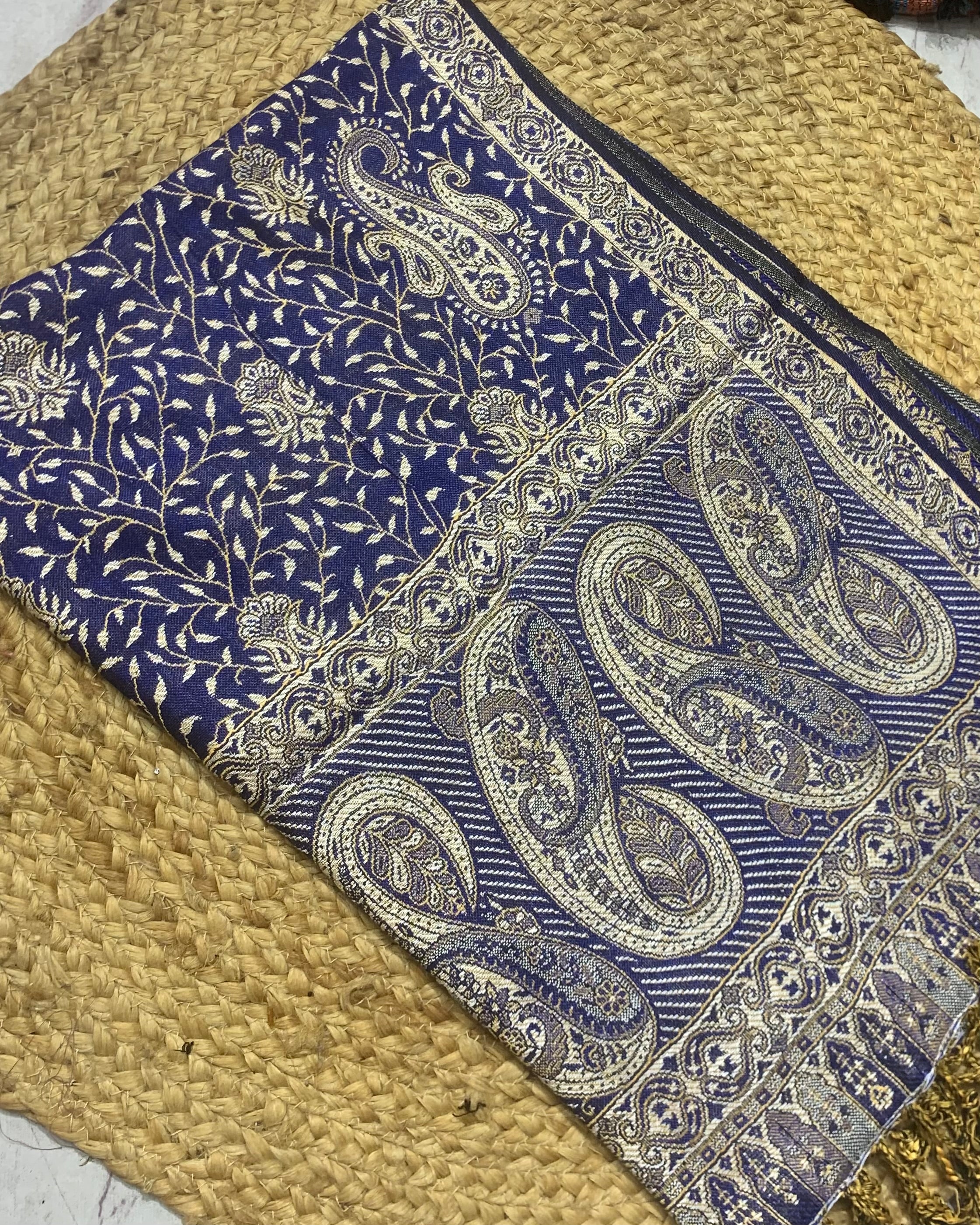 Luxury pashmina shawl