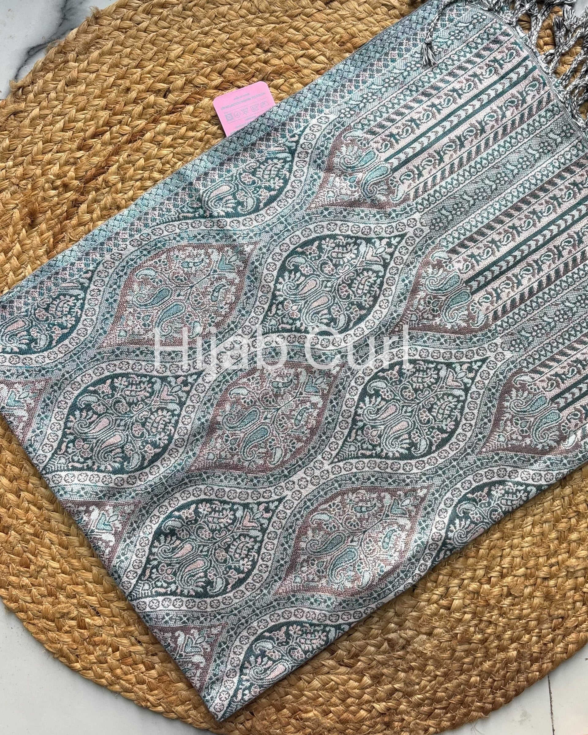 Luxury pashmina shawl