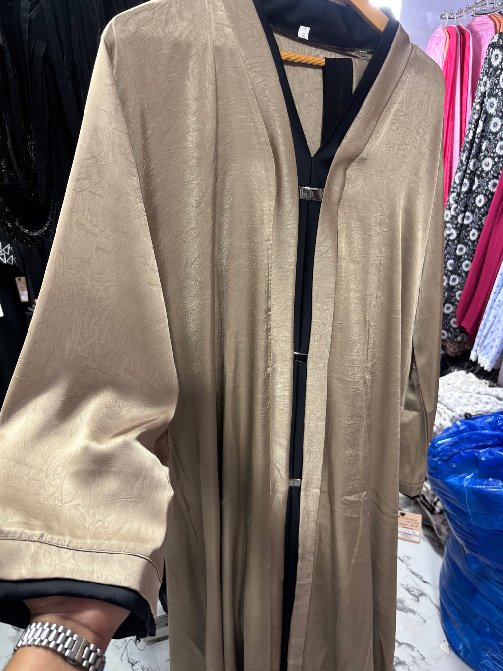 Luxurious Abaya- Perfect For Party Wear