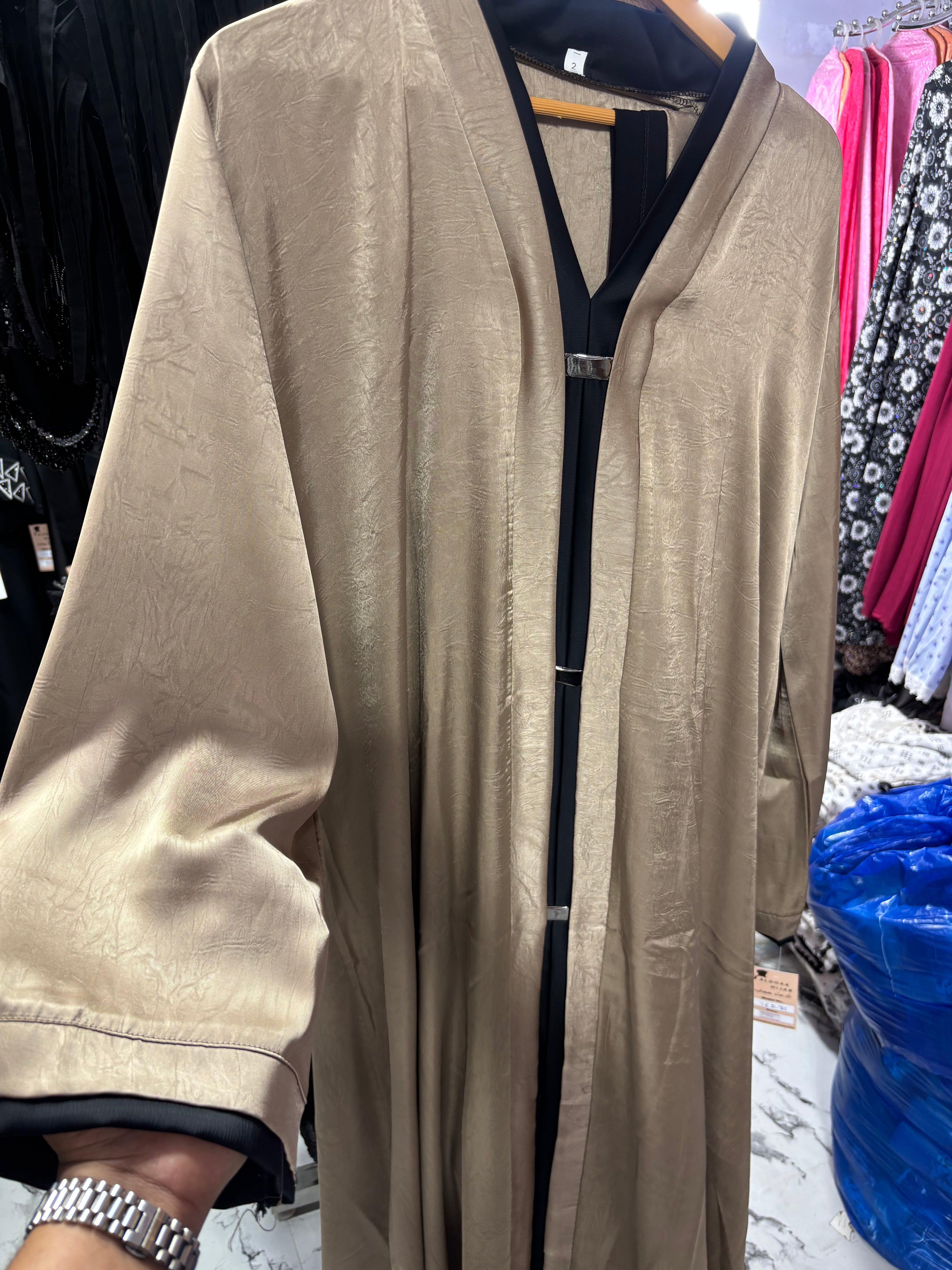 Luxurious Abaya- Perfect For Party Wear