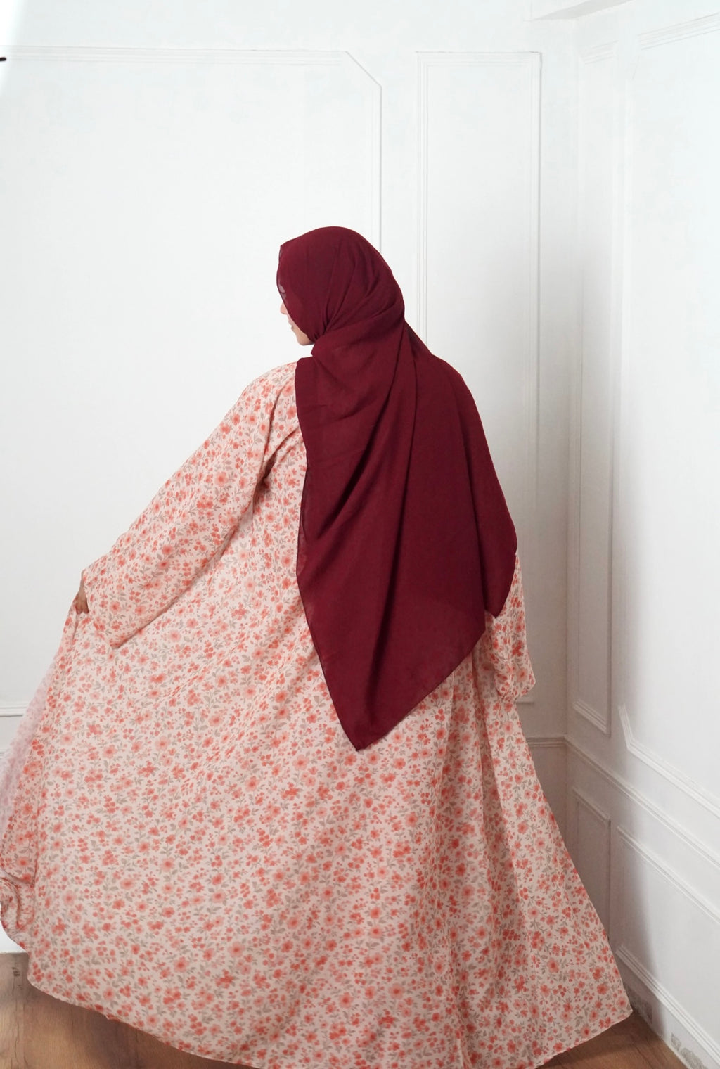 Printed Chiffon Abaya With Inner - Peach