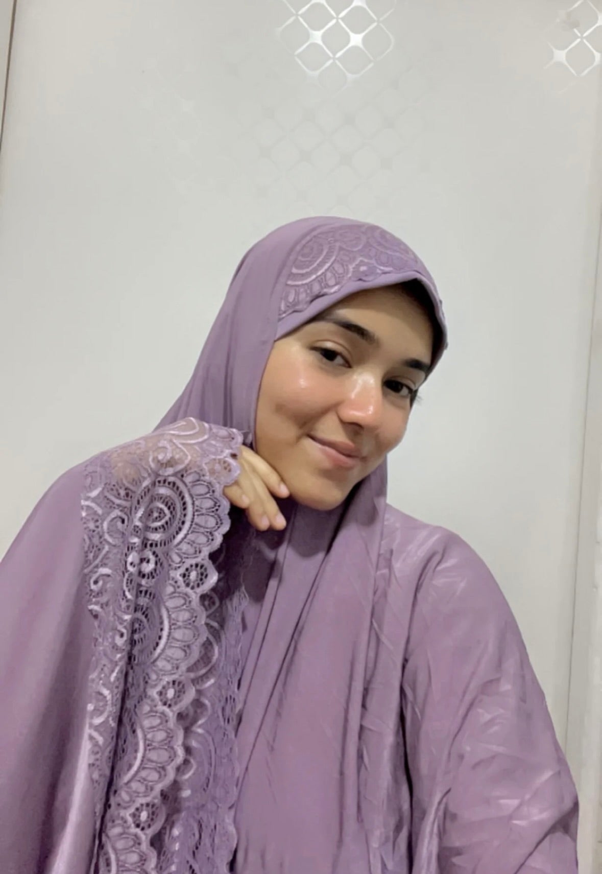 Lace Makhna - 42 inches Length