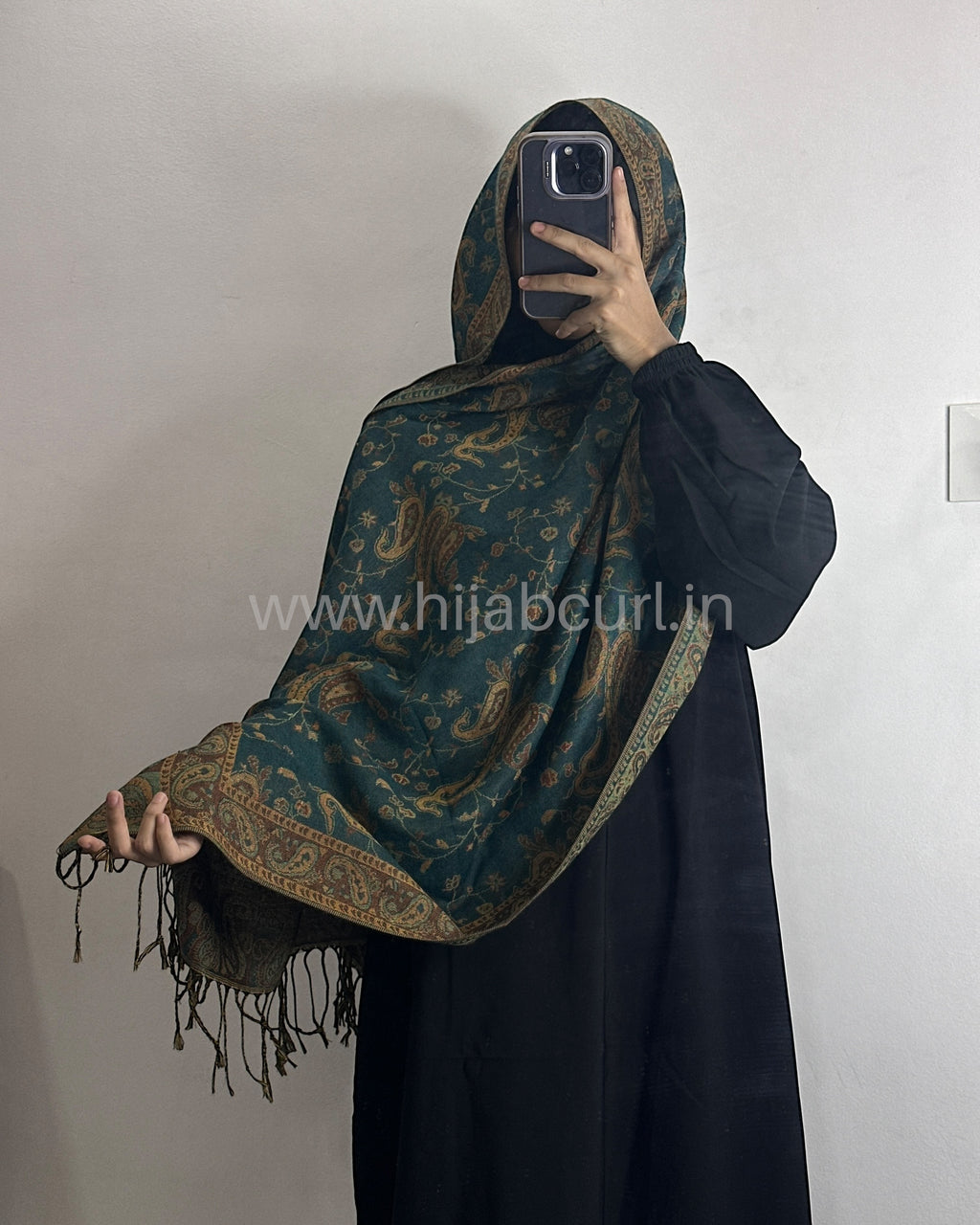 Luxury pashmina shawl
