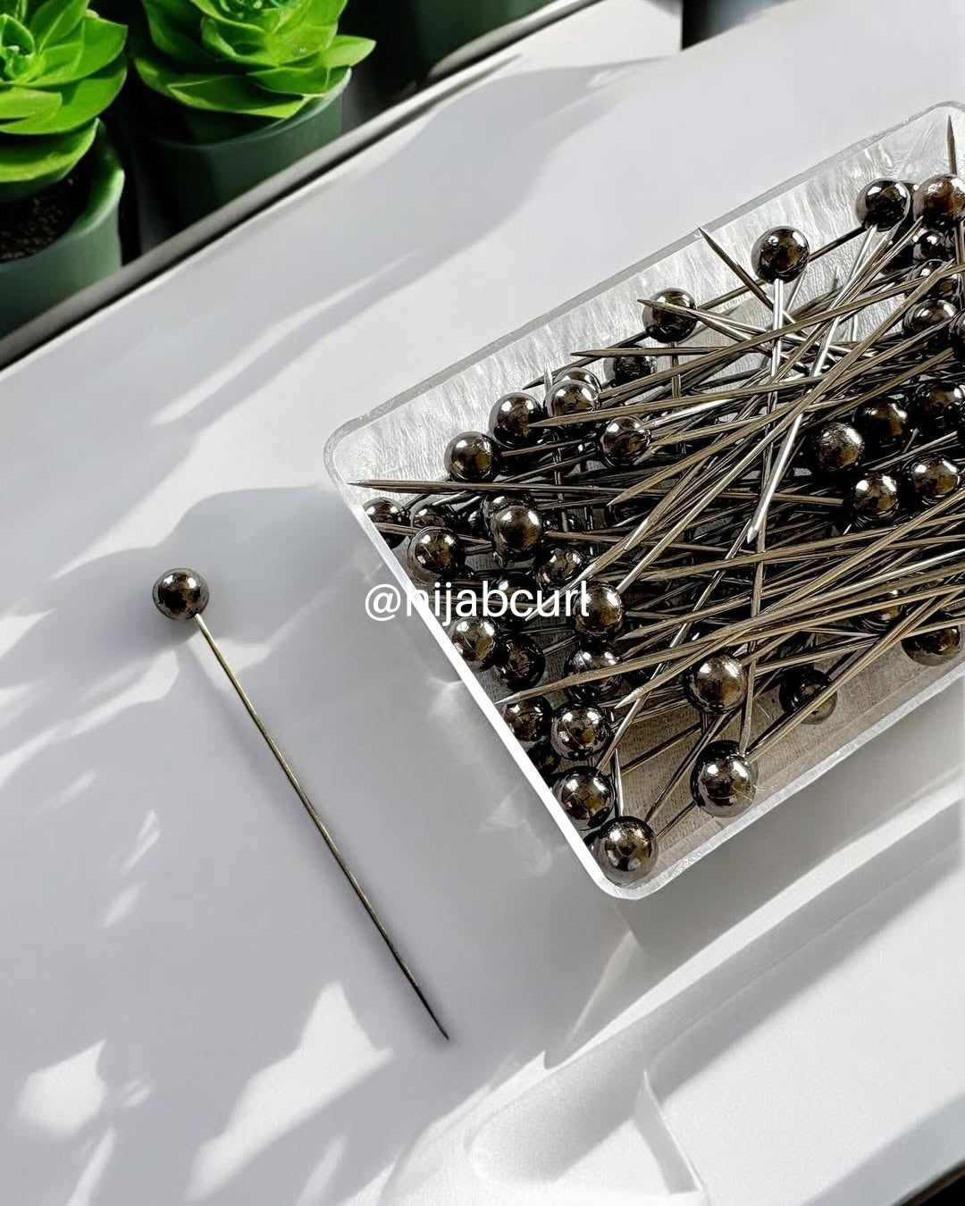 Pin Box - Pack of 100 pins