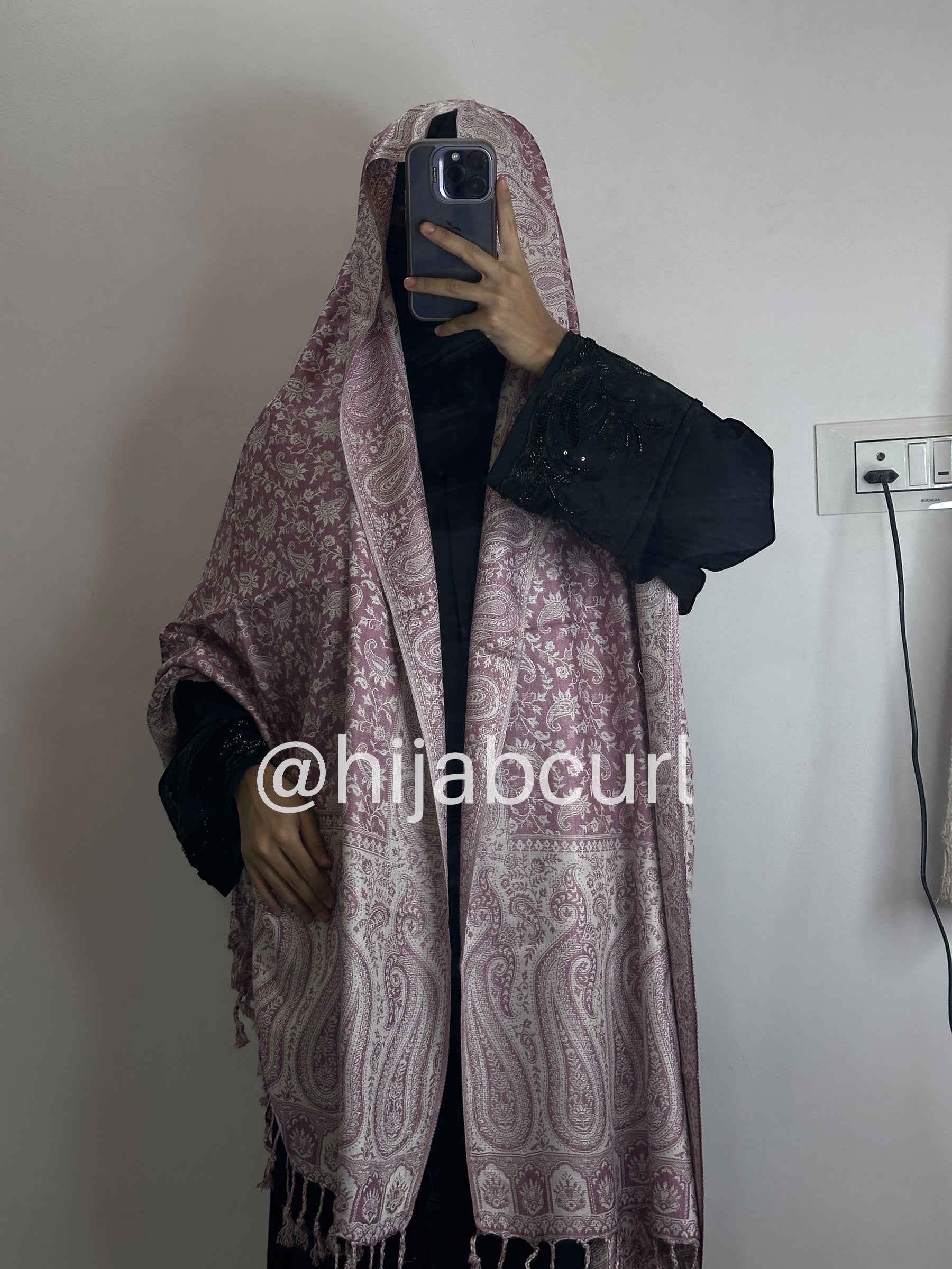 Luxury pashmina shawl