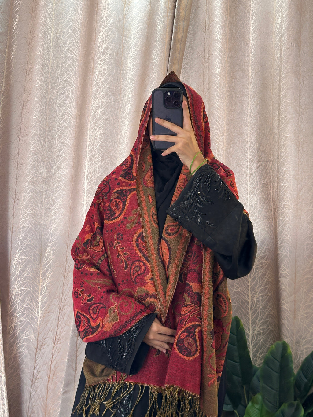 Luxury pashmina shawl