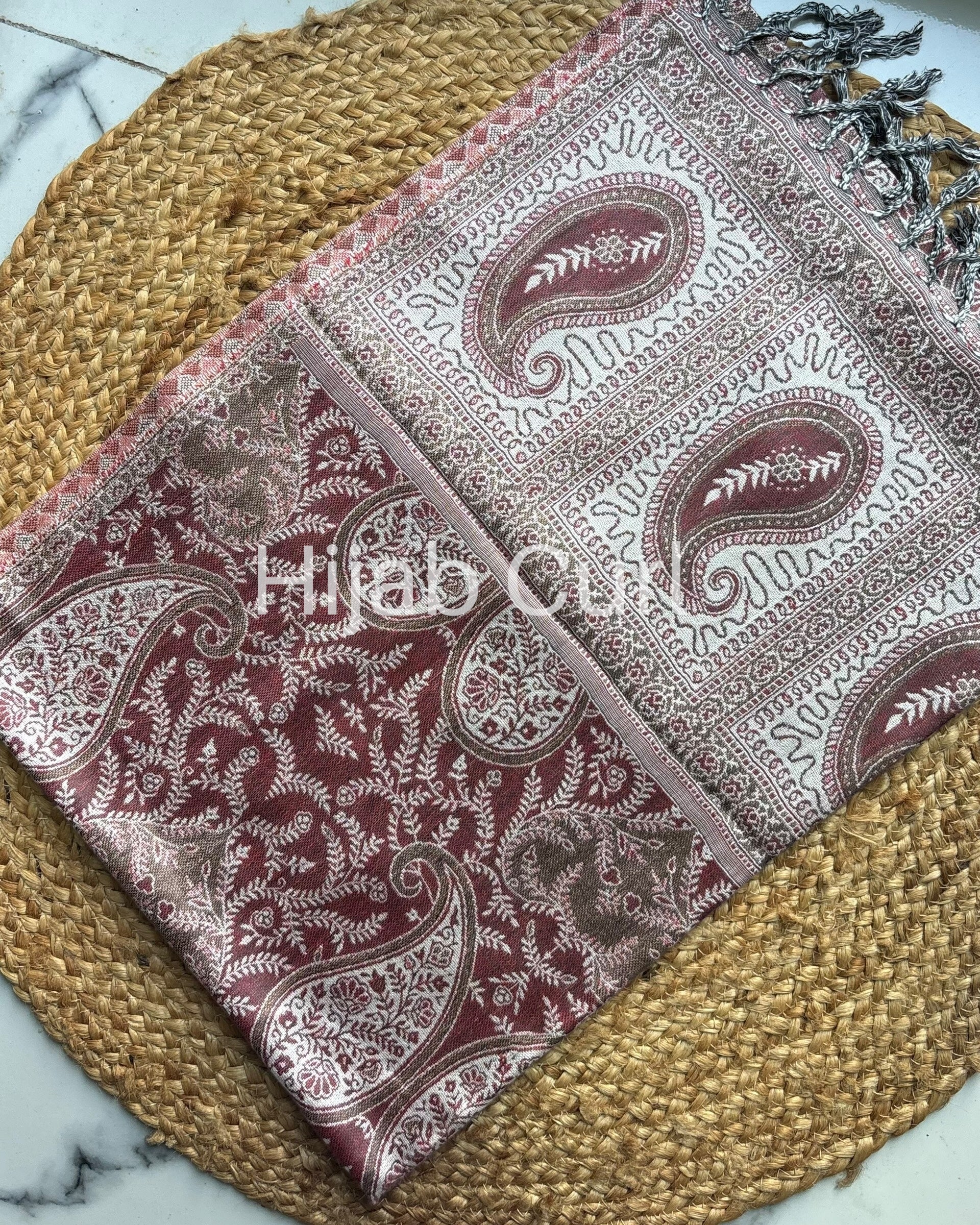 Luxury pashmina shawl