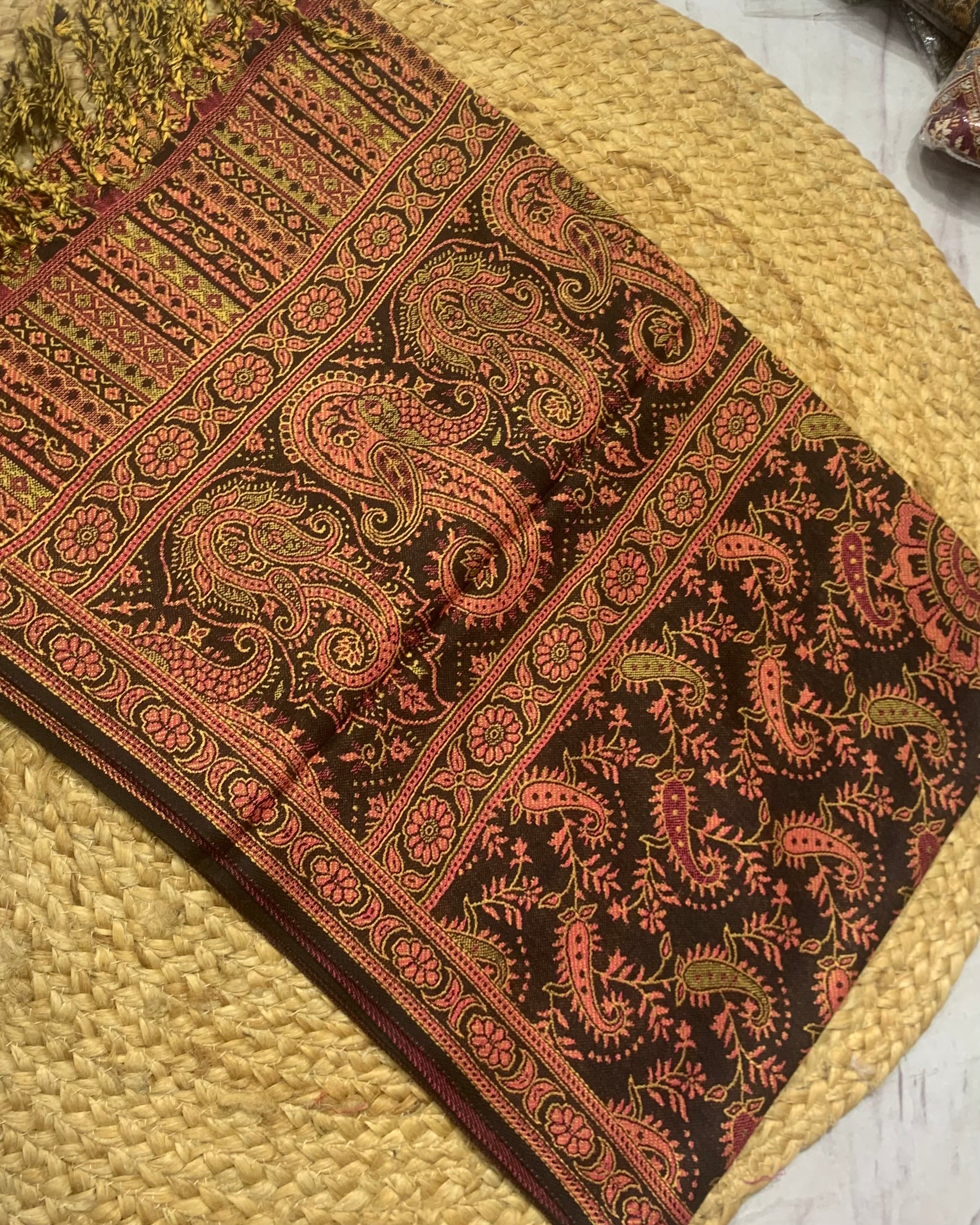 Luxury pashmina shawl