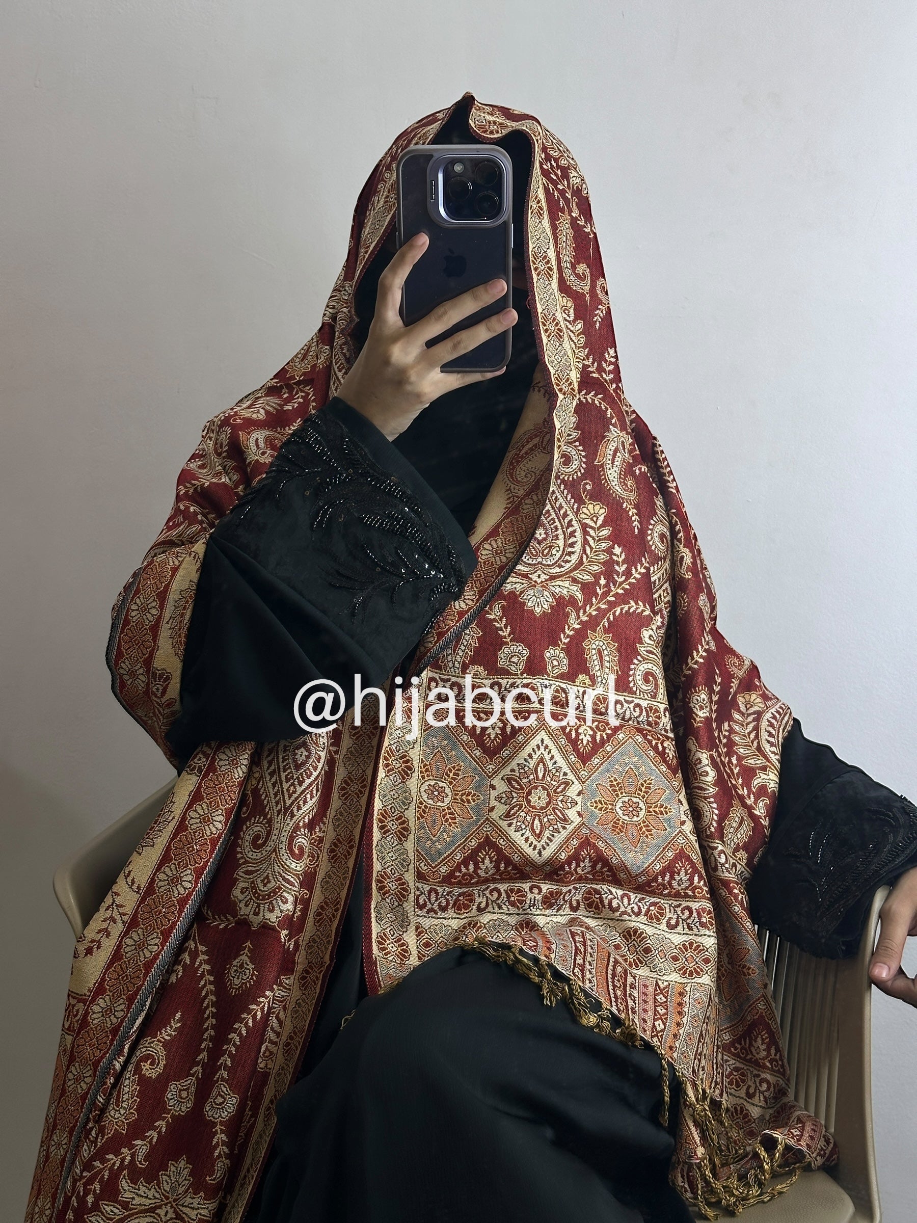 Luxury pashmina shawl