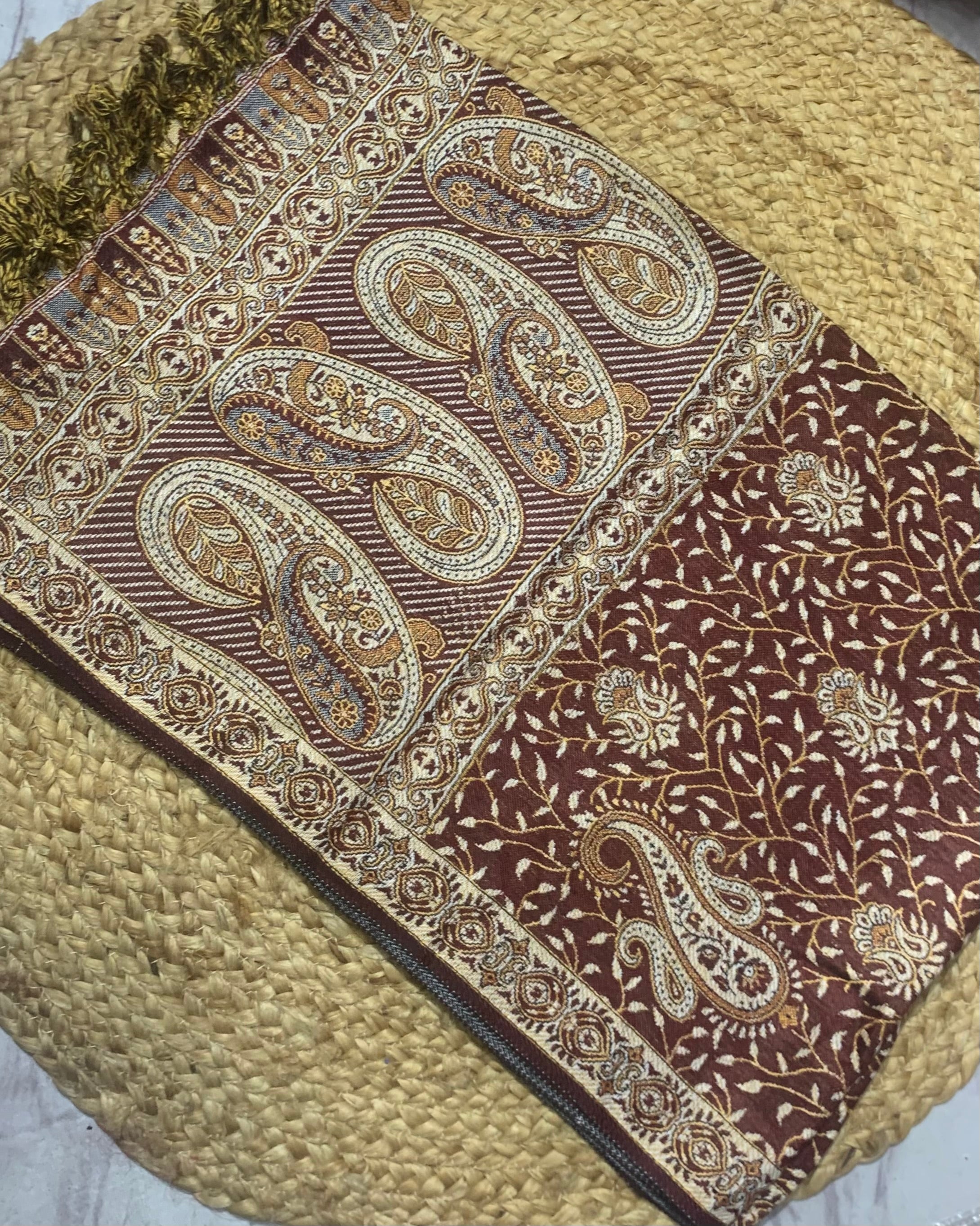 Luxury pashmina shawl