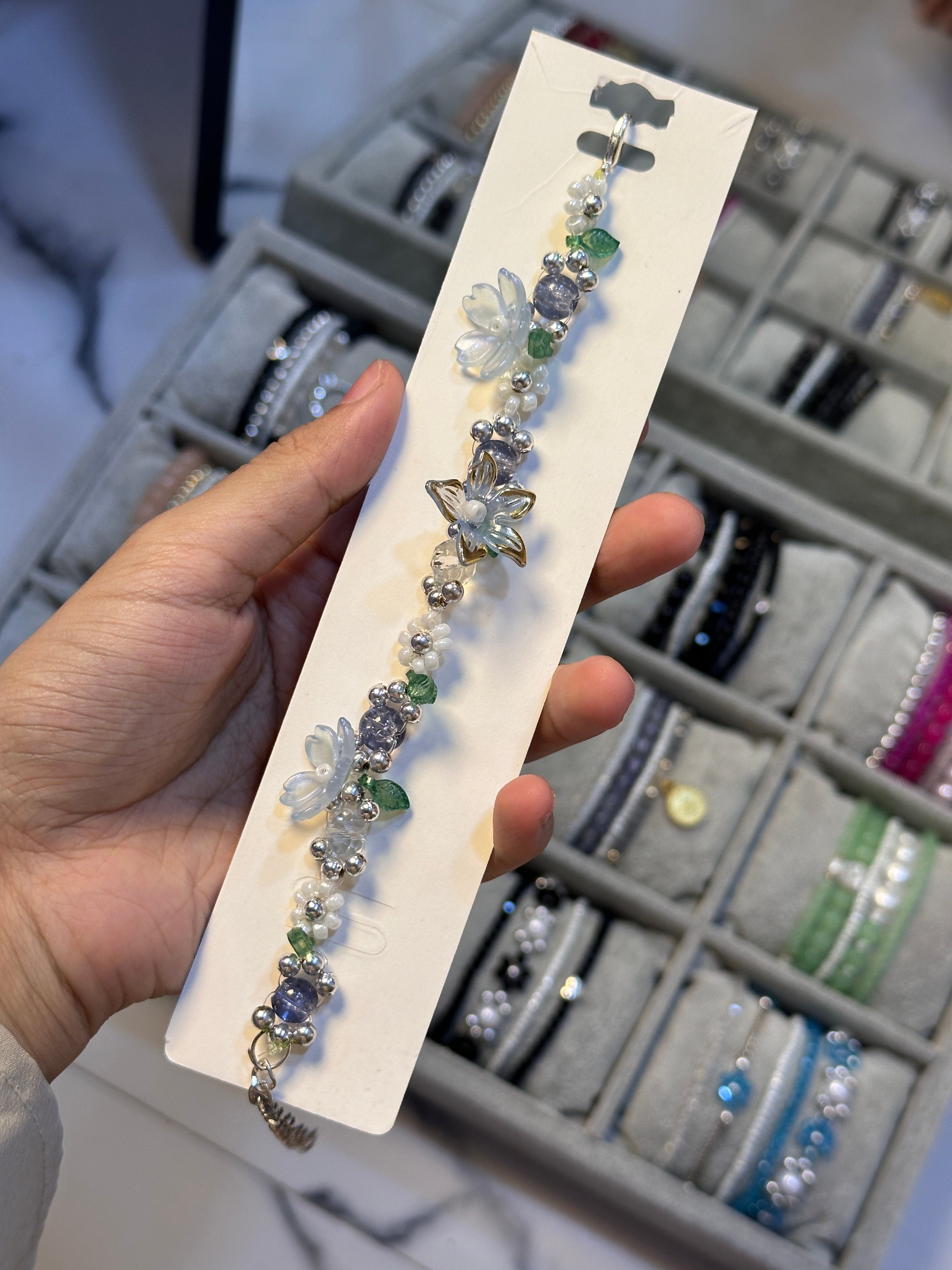 Blue flower bracelet
