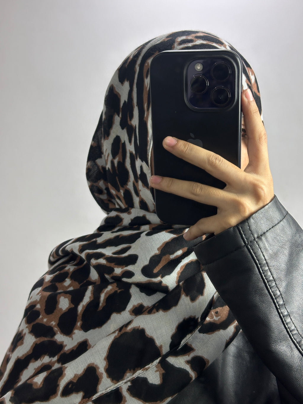 Savannah Modal Leopard Print Hijab - Silver
