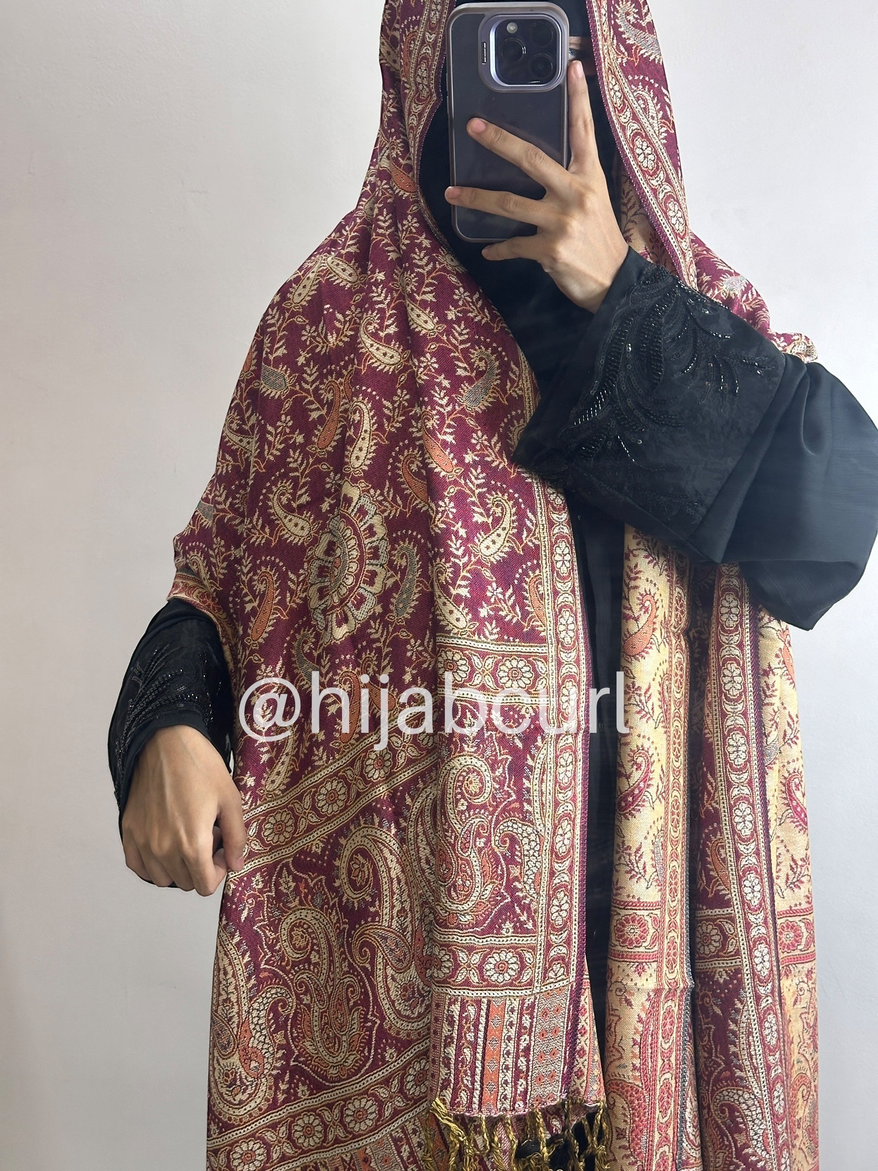 Luxury pashmina shawl
