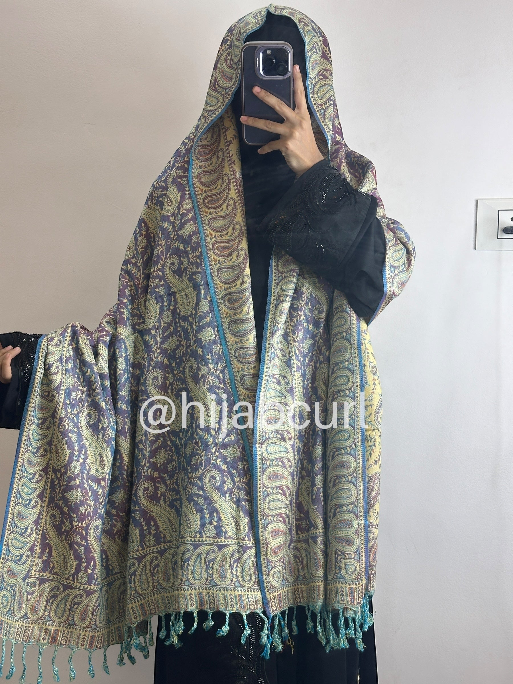 Luxury pashmina shawl