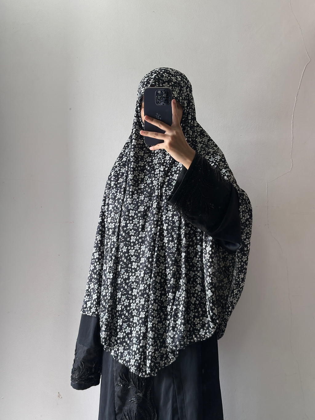 Printed Viscose Makhna - 42 inches Length