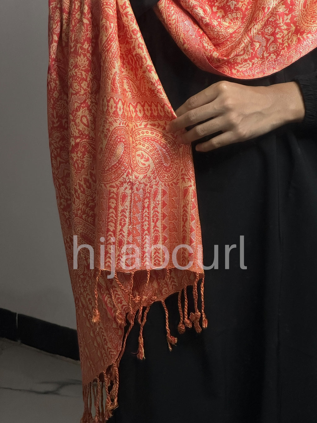 Luxury pashmina shawl