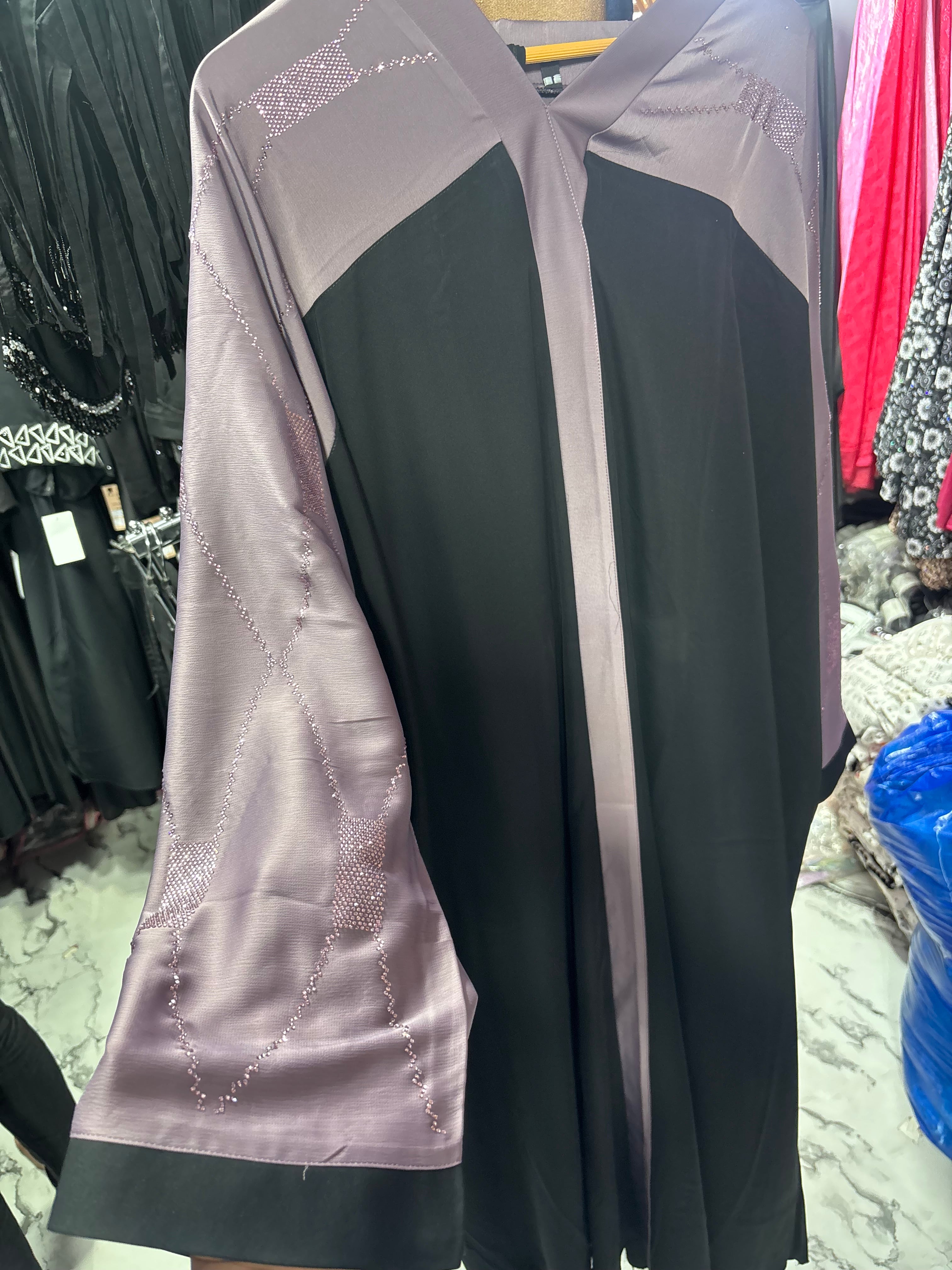 Luxurious Kaftan- Perfect For Party Wear