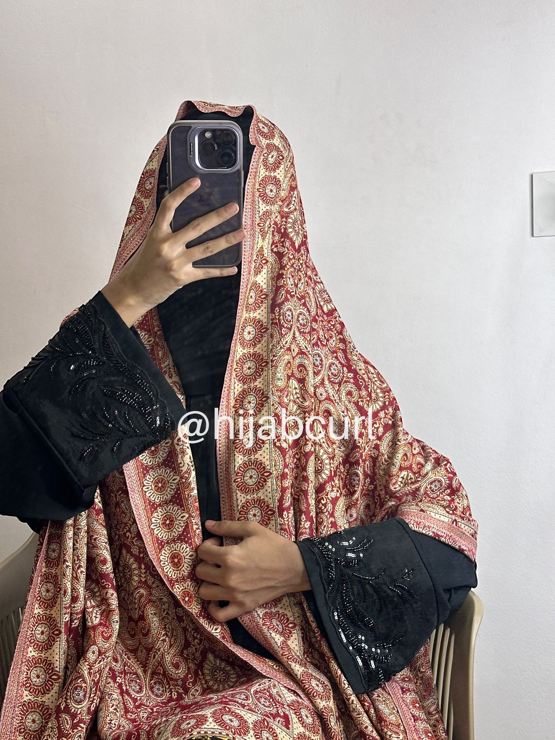 Luxury pashmina shawl