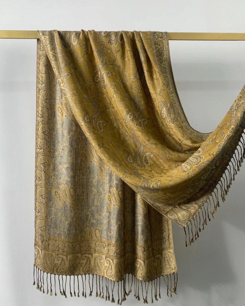 Luxury pashmina shawl