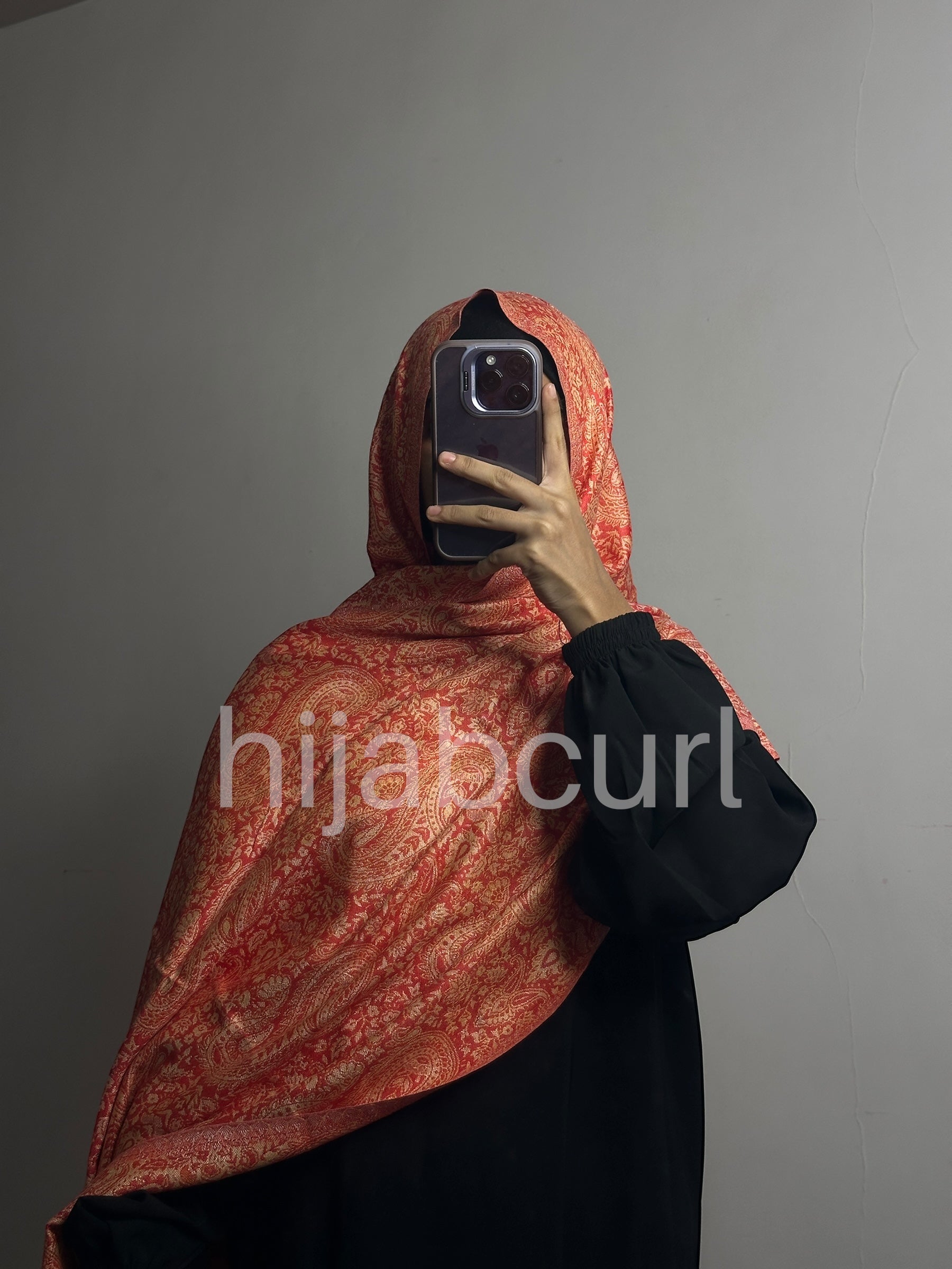 Luxury pashmina shawl