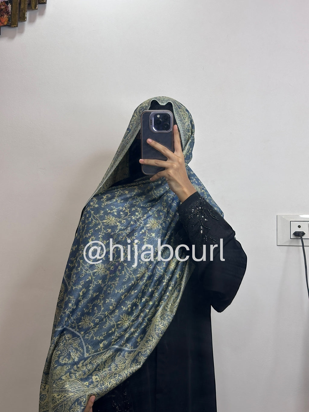 Luxury pashmina shawl