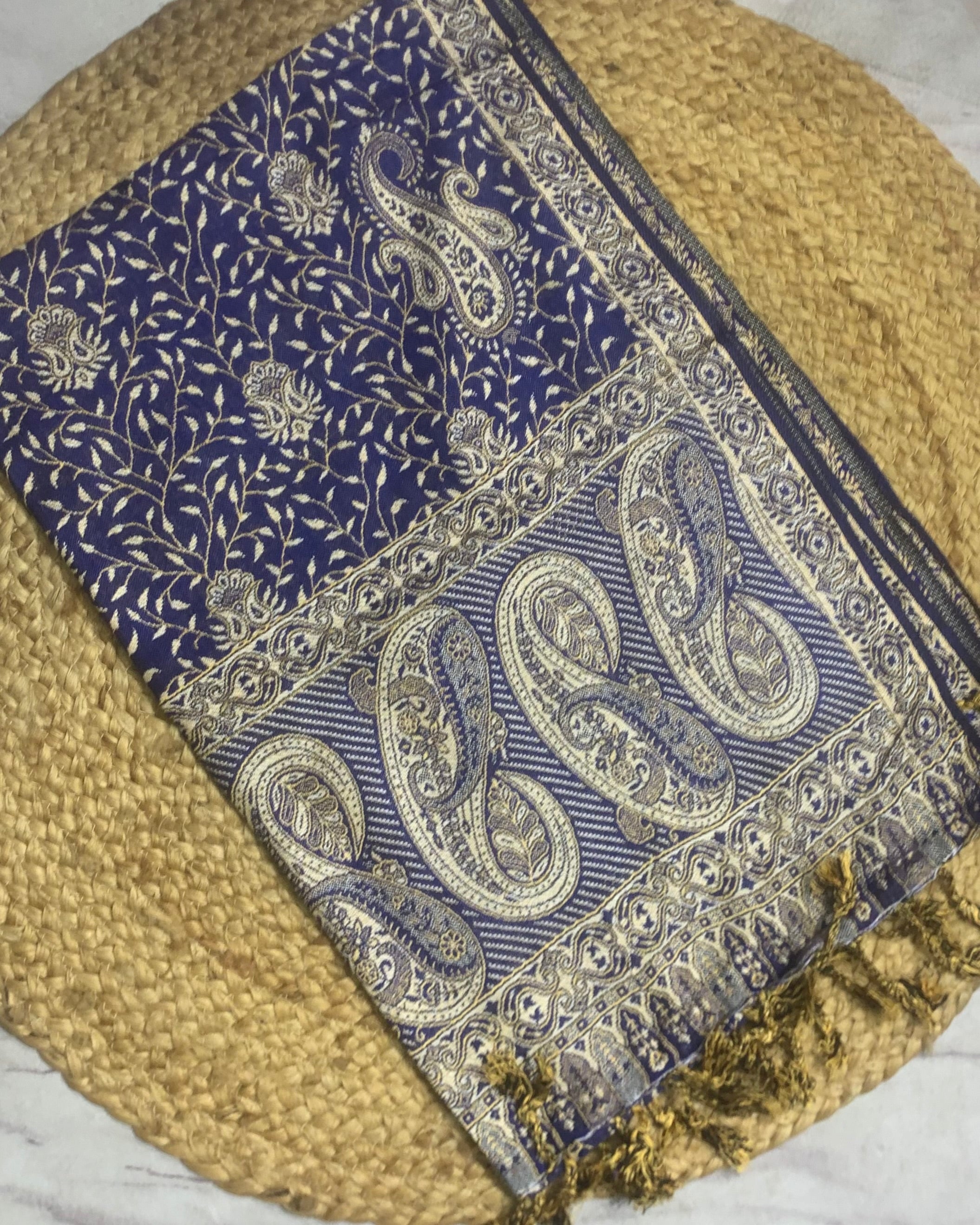 Luxury pashmina shawl