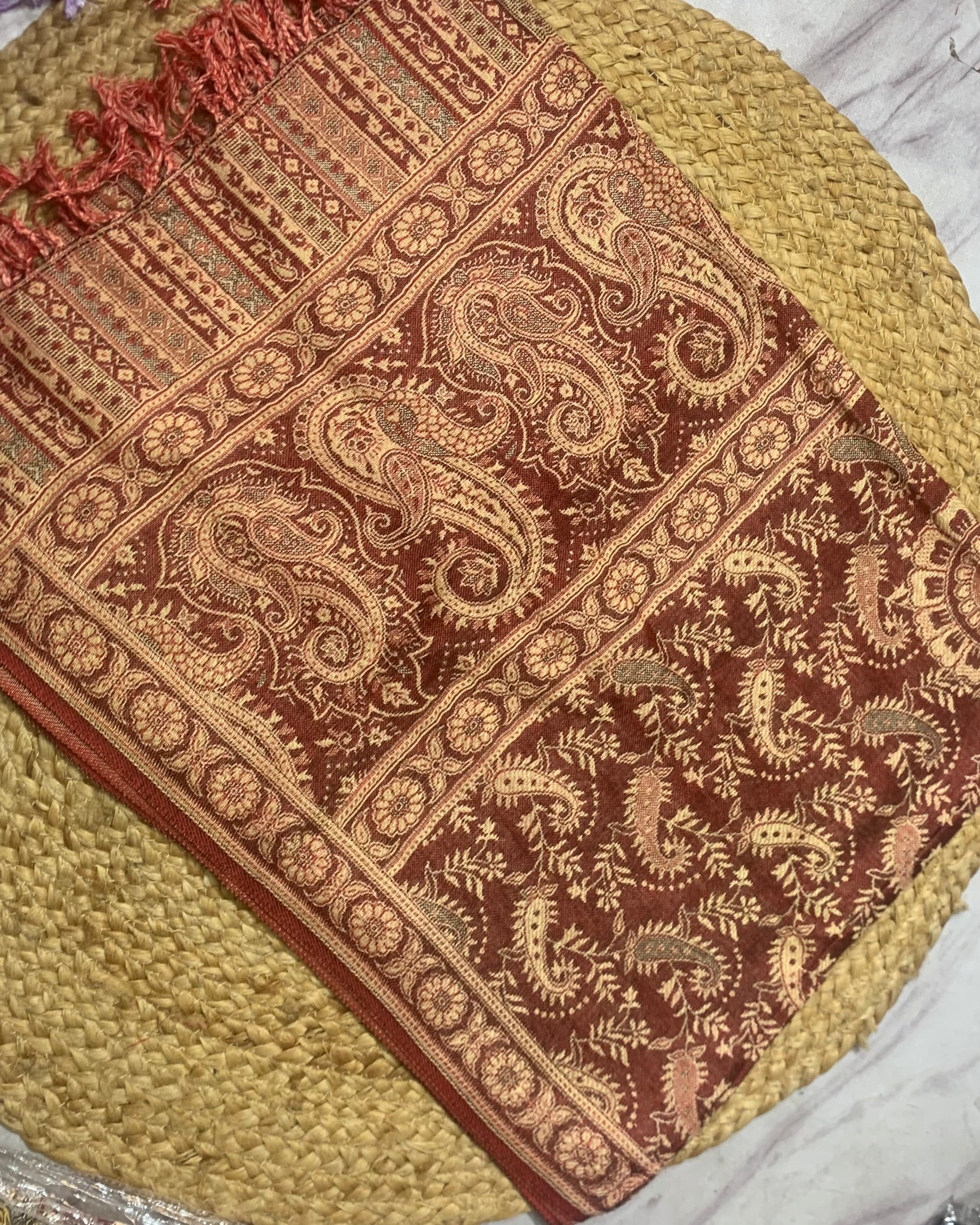 Luxury pashmina shawl