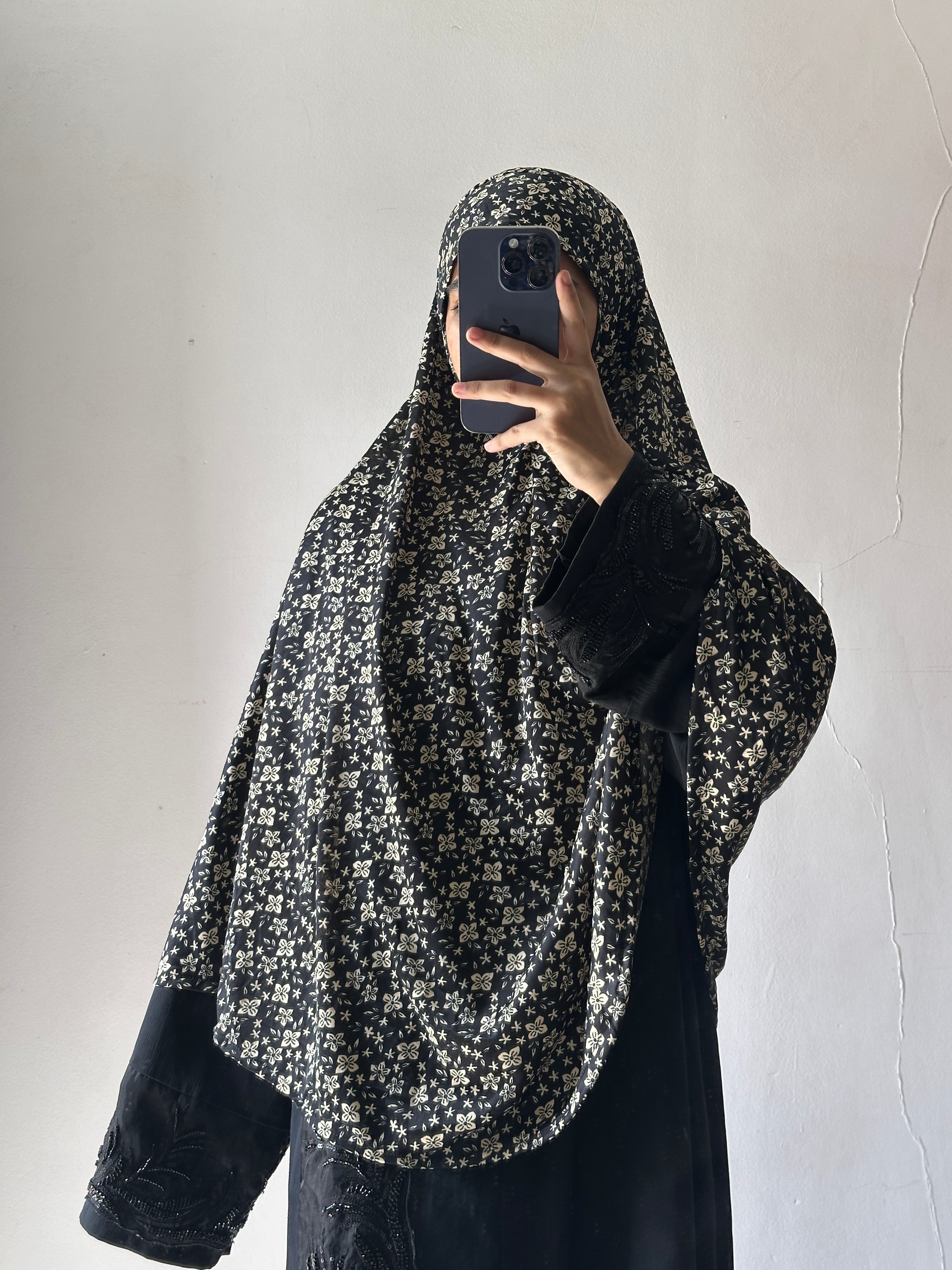 Printed Viscose Makhna - 42 inches Length