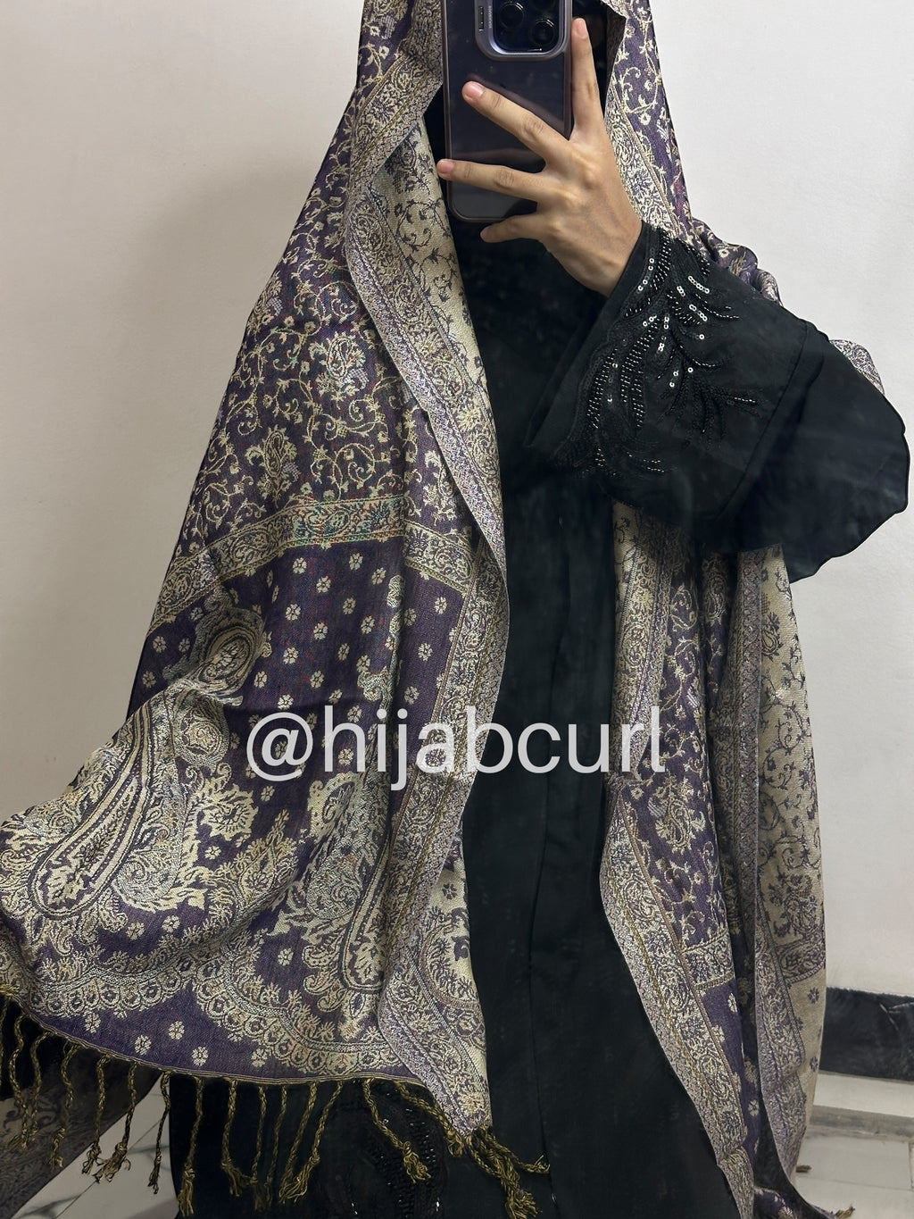 Luxury pashmina shawl