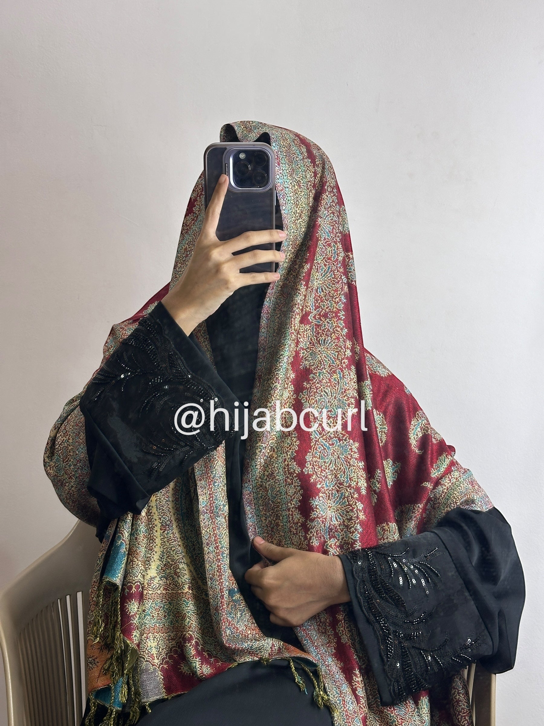 Luxury pashmina shawl