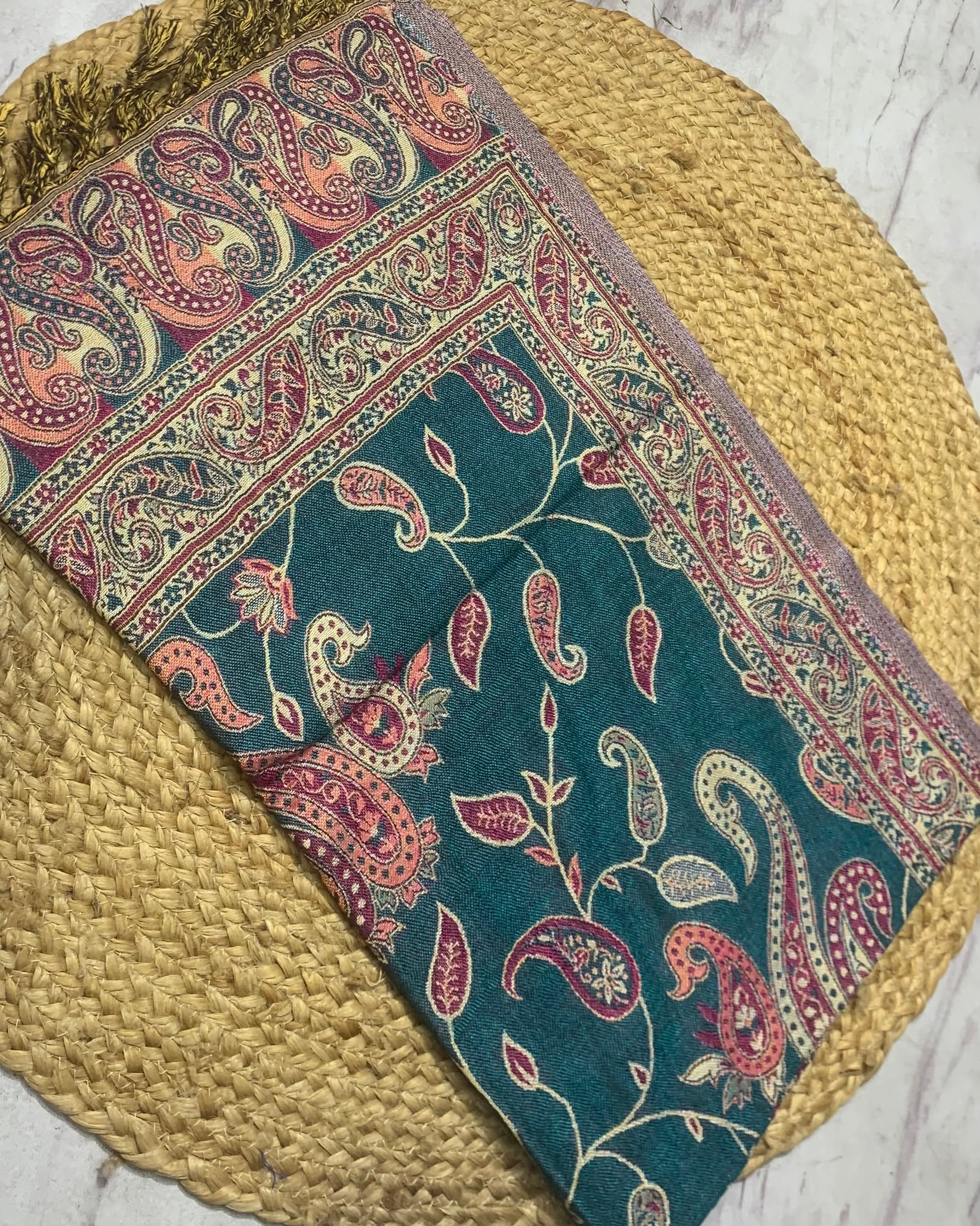 Luxury pashmina shawl