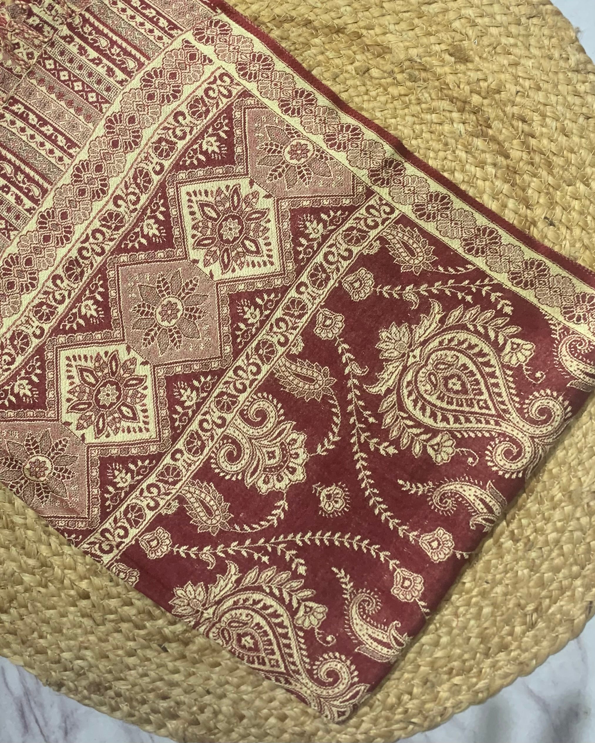 Luxury pashmina shawl